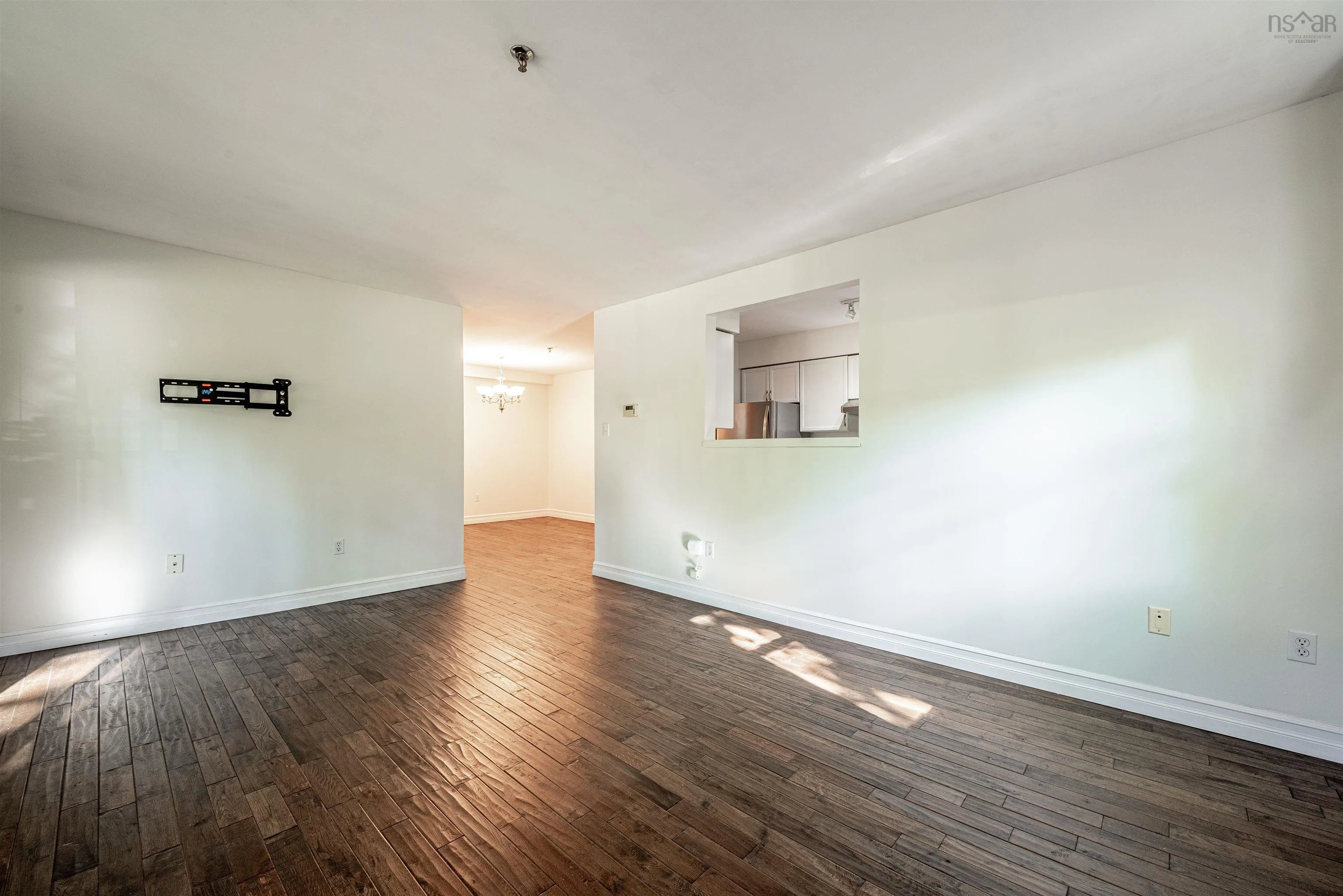 200-5230 Tobin Street, Halifax Ns B3h 1s2, 2 Bedrooms Bedrooms, ,1 BathroomBathrooms,Residential,For Sale,Tobin,202510362