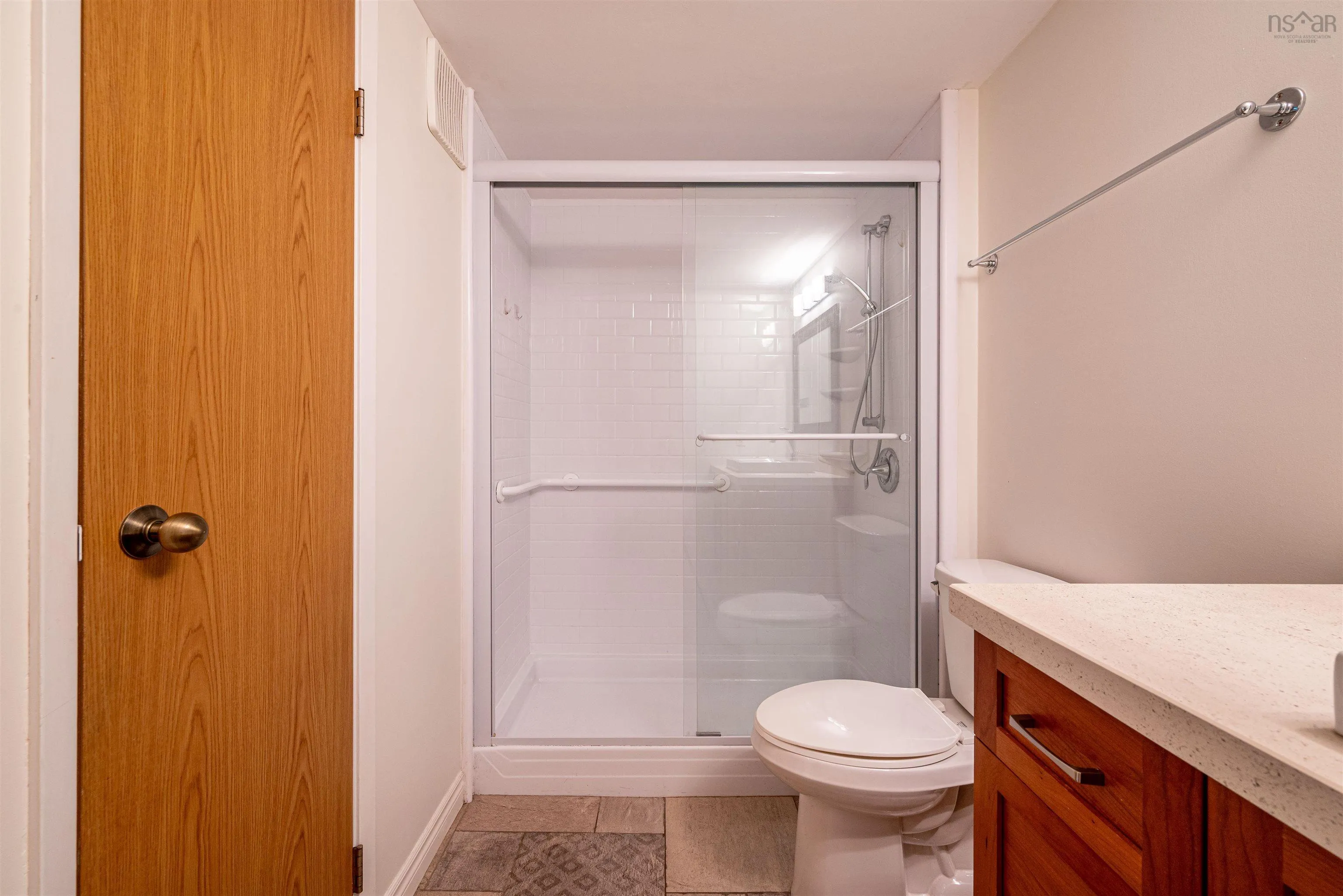 200-5230 Tobin Street, Halifax Ns B3h 1s2, 2 Bedrooms Bedrooms, ,1 BathroomBathrooms,Residential,For Sale,Tobin,202510362