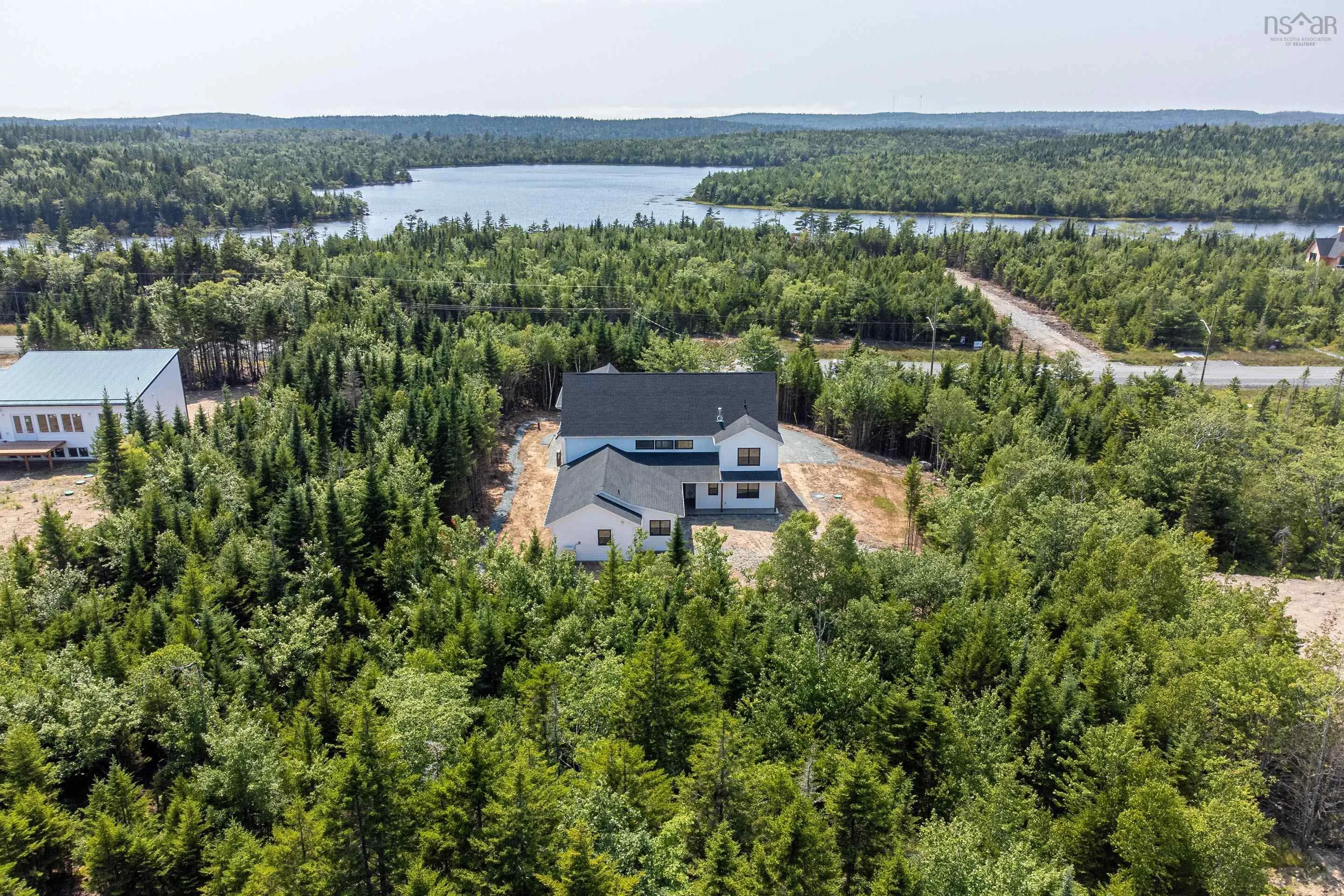 372 Canoe Crescent, Hammonds Plains, NS B4B 2P5, 5 Bedrooms Bedrooms, ,4 BathroomsBathrooms,Residential,For Sale,Canoe,202519219