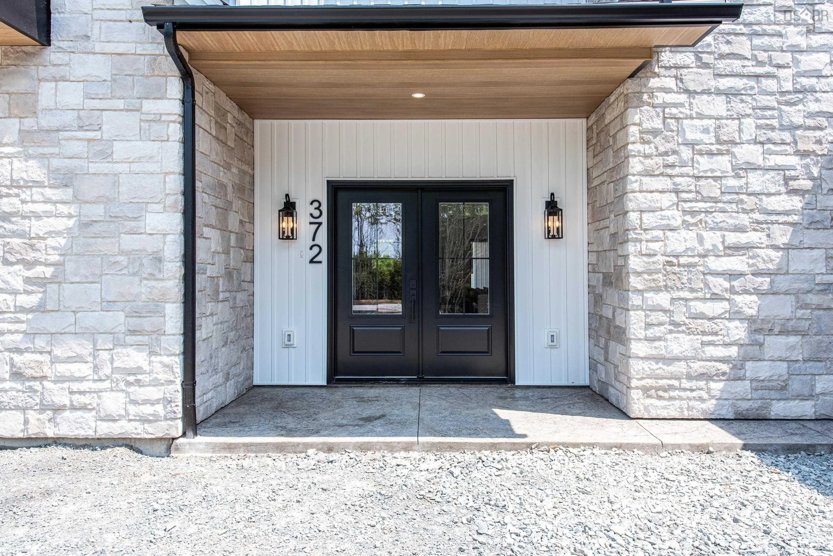 372 Canoe Crescent, Hammonds Plains, NS B4B 2P5, 5 Bedrooms Bedrooms, ,4 BathroomsBathrooms,Residential,For Sale,Canoe,202519219