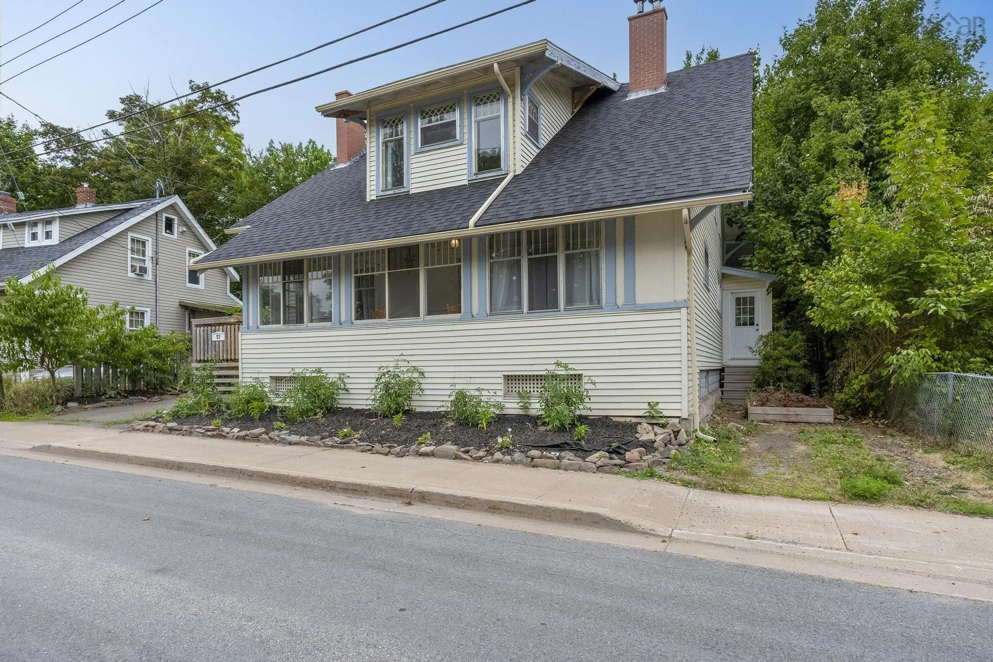 57 Crescent Avenue, Kentville, NS B4N 1R1, 4 Bedrooms Bedrooms, ,2 BathroomsBathrooms,Residential,For Sale,Crescent,202520790