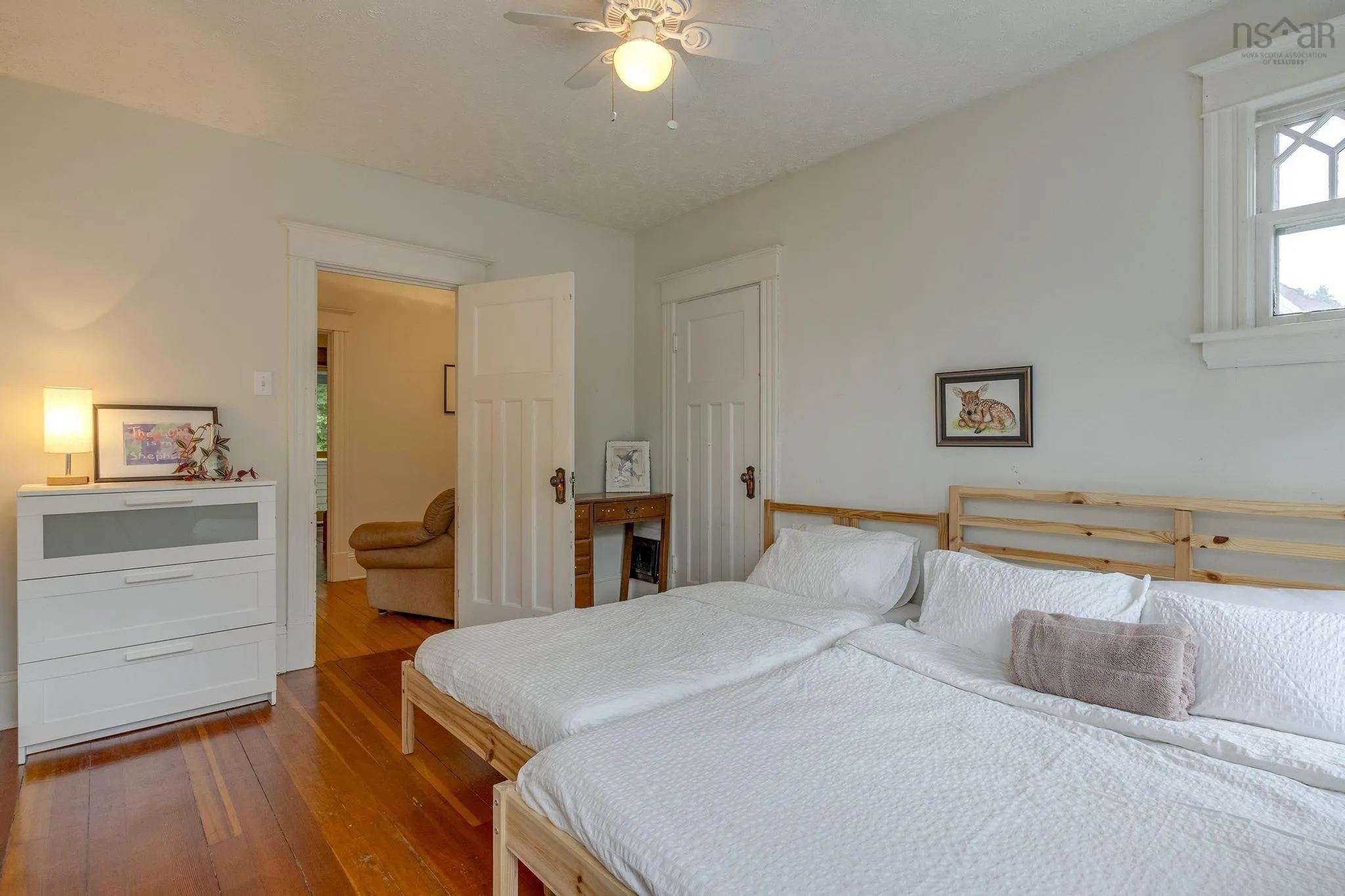 57 Crescent Avenue, Kentville, NS B4N 1R1, 4 Bedrooms Bedrooms, ,2 BathroomsBathrooms,Residential,For Sale,Crescent,202520790