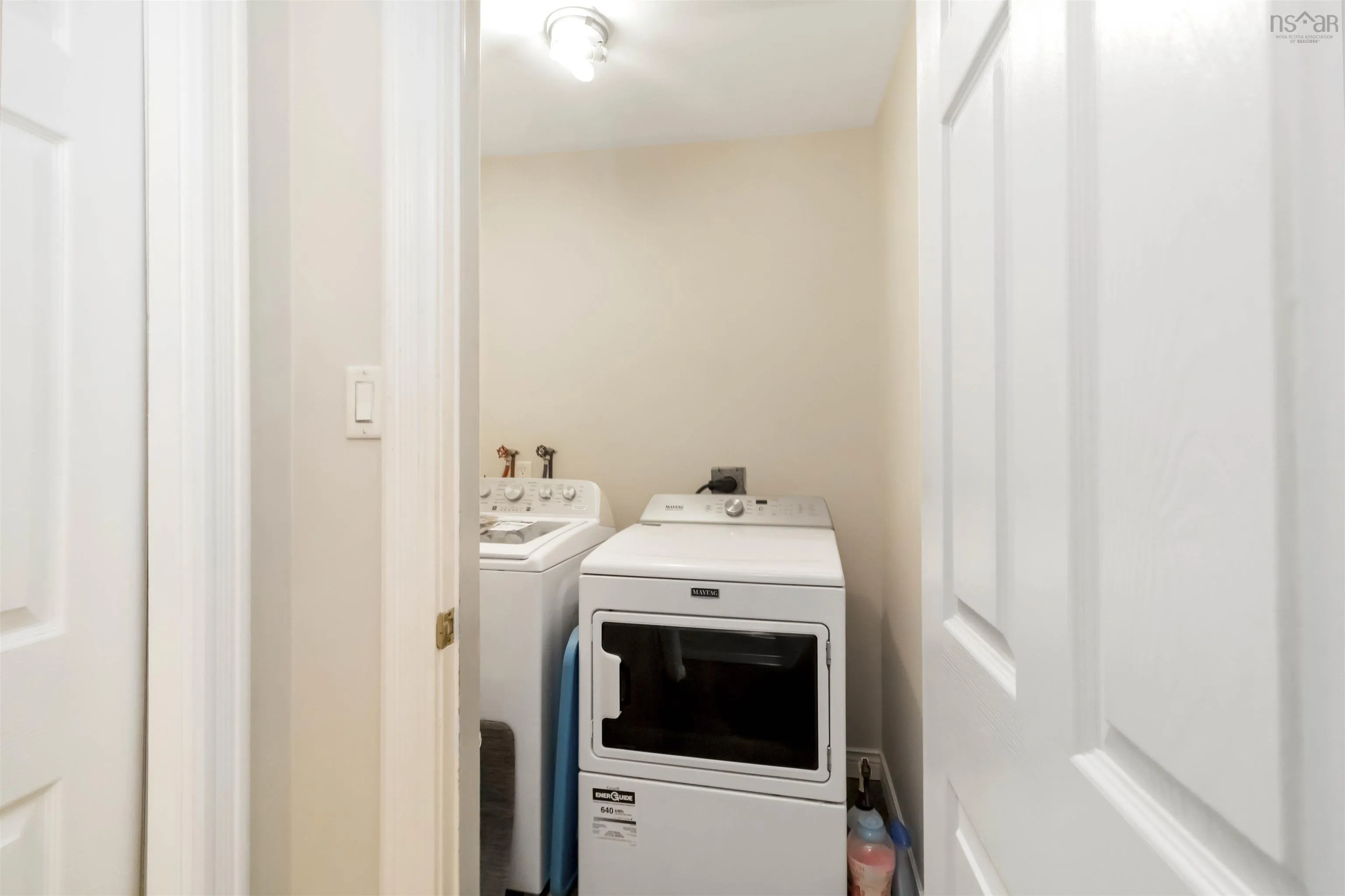 17 Kissock Court, Bedford, NS B4A 3X9, 5 Bedrooms Bedrooms, ,4 BathroomsBathrooms,Residential,For Sale,Kissock,202518690