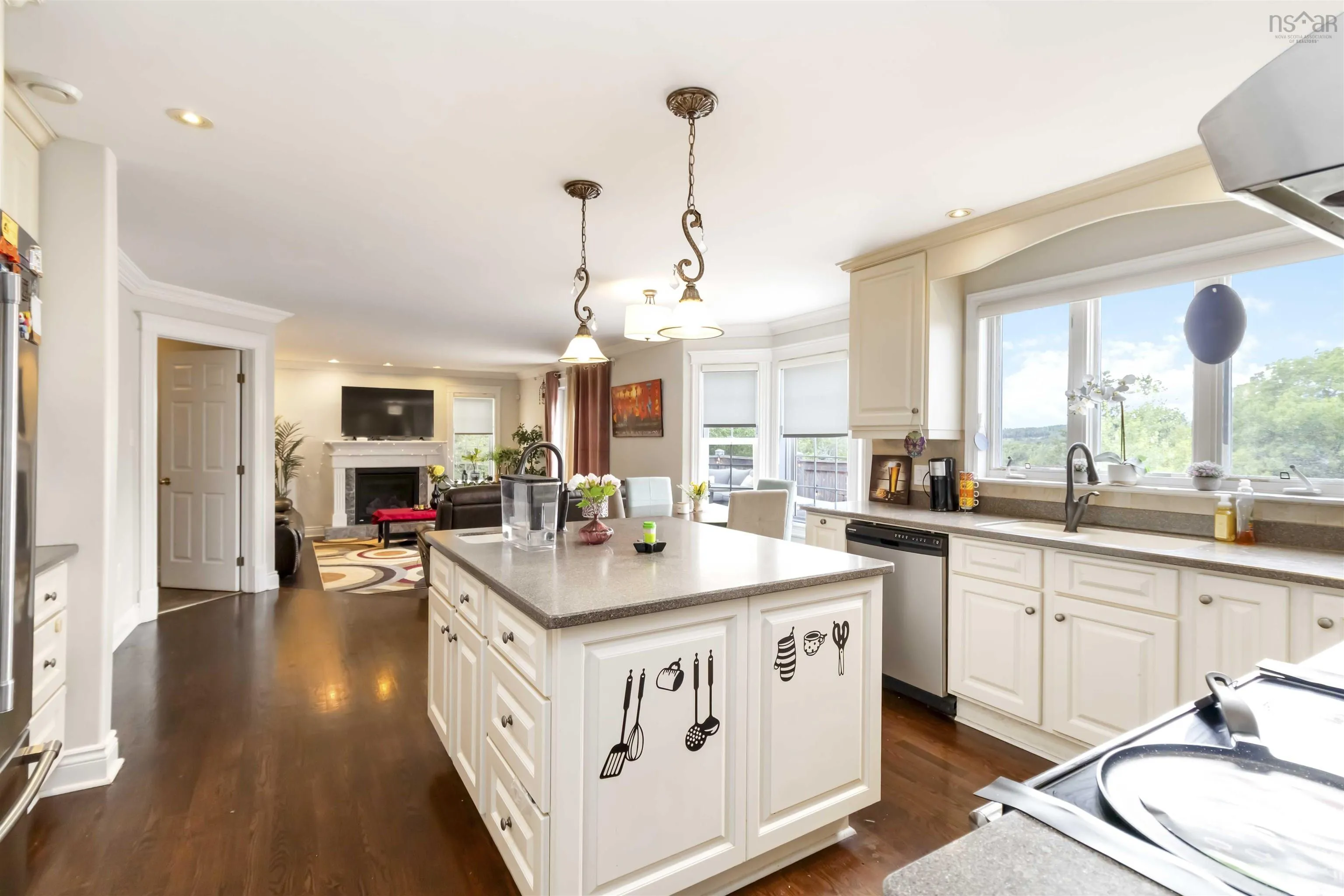 17 Kissock Court, Bedford, NS B4A 3X9, 5 Bedrooms Bedrooms, ,4 BathroomsBathrooms,Residential,For Sale,Kissock,202518690