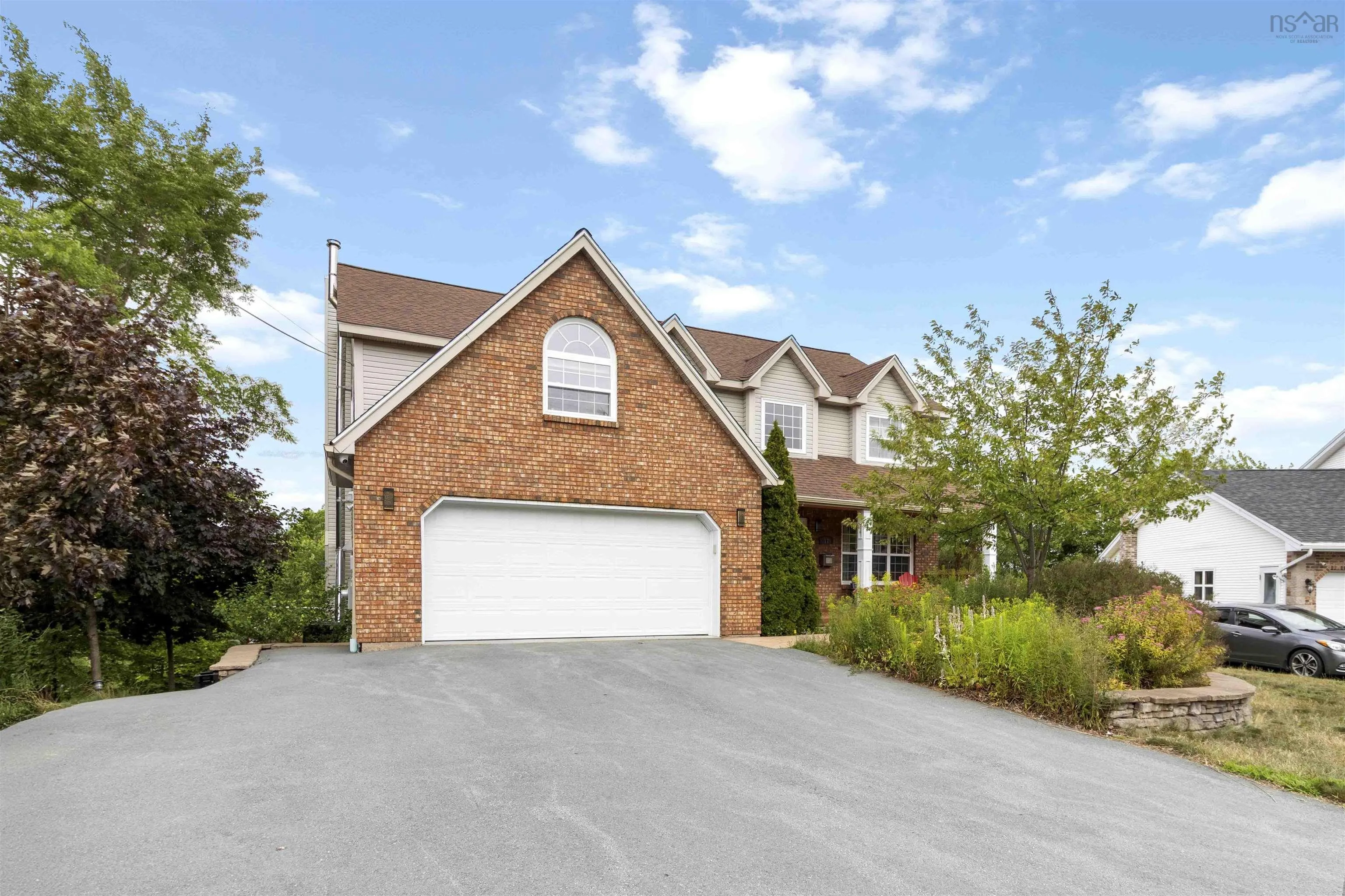 17 Kissock Court, Bedford, NS B4A 3X9, 5 Bedrooms Bedrooms, ,4 BathroomsBathrooms,Residential,For Sale,Kissock,202518690