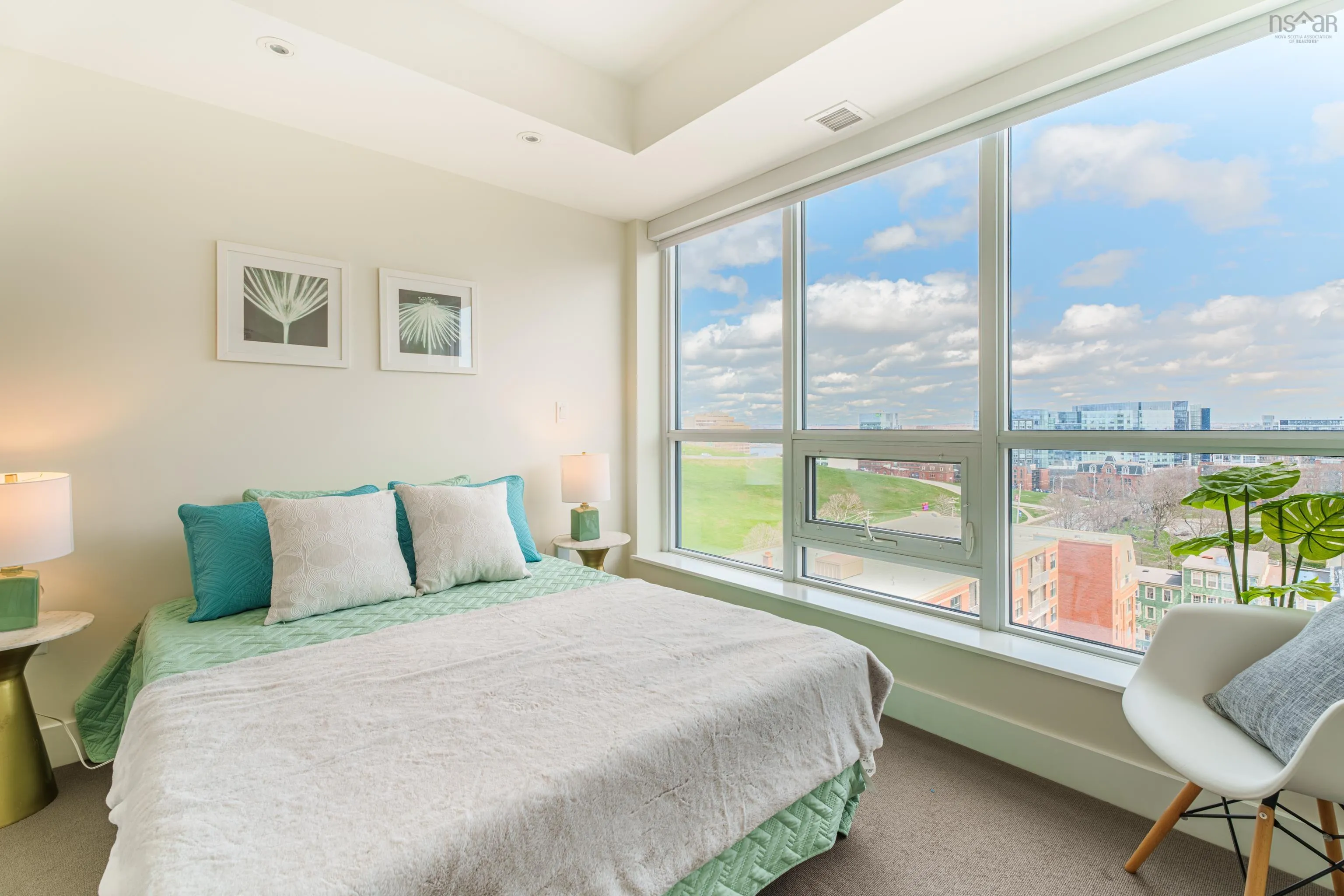1585 South Park Street, Halifax Ns B3j 0h8, 2 Bedrooms Bedrooms, ,2 BathroomsBathrooms,Residential,For Sale,South Park,202509400