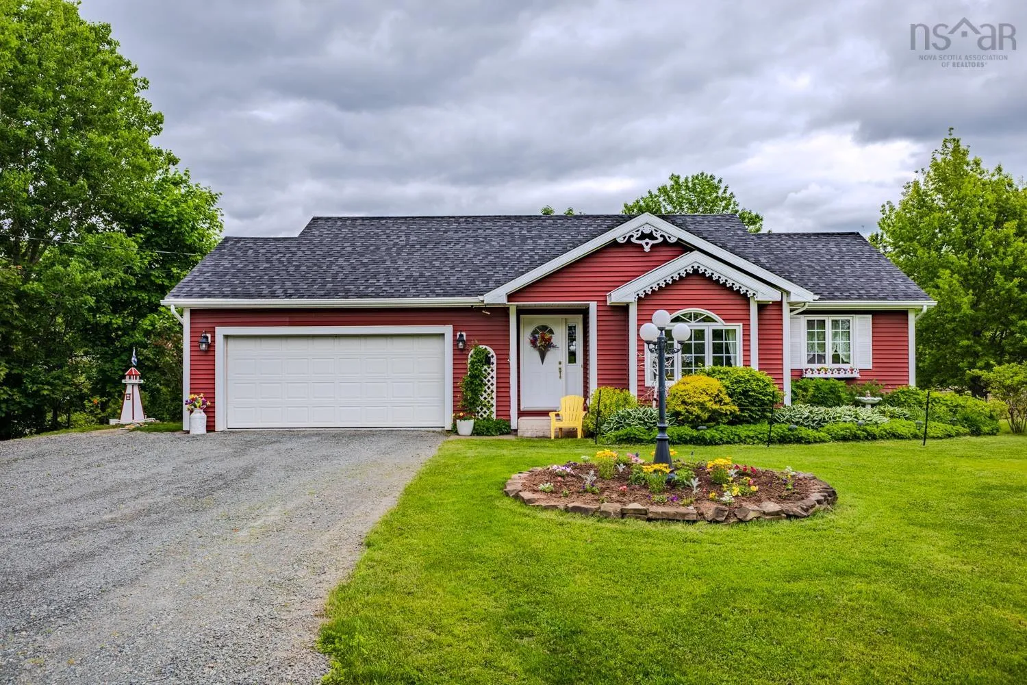 157 Parkwood, Truro Heights, NS B6L 1M1, 3 Bedrooms Bedrooms, ,3 BathroomsBathrooms,Residential,For Sale,Parkwood,202521575