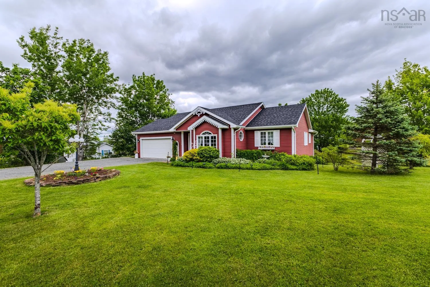 157 Parkwood, Truro Heights, NS B6L 1M1, 3 Bedrooms Bedrooms, ,3 BathroomsBathrooms,Residential,For Sale,Parkwood,202521575