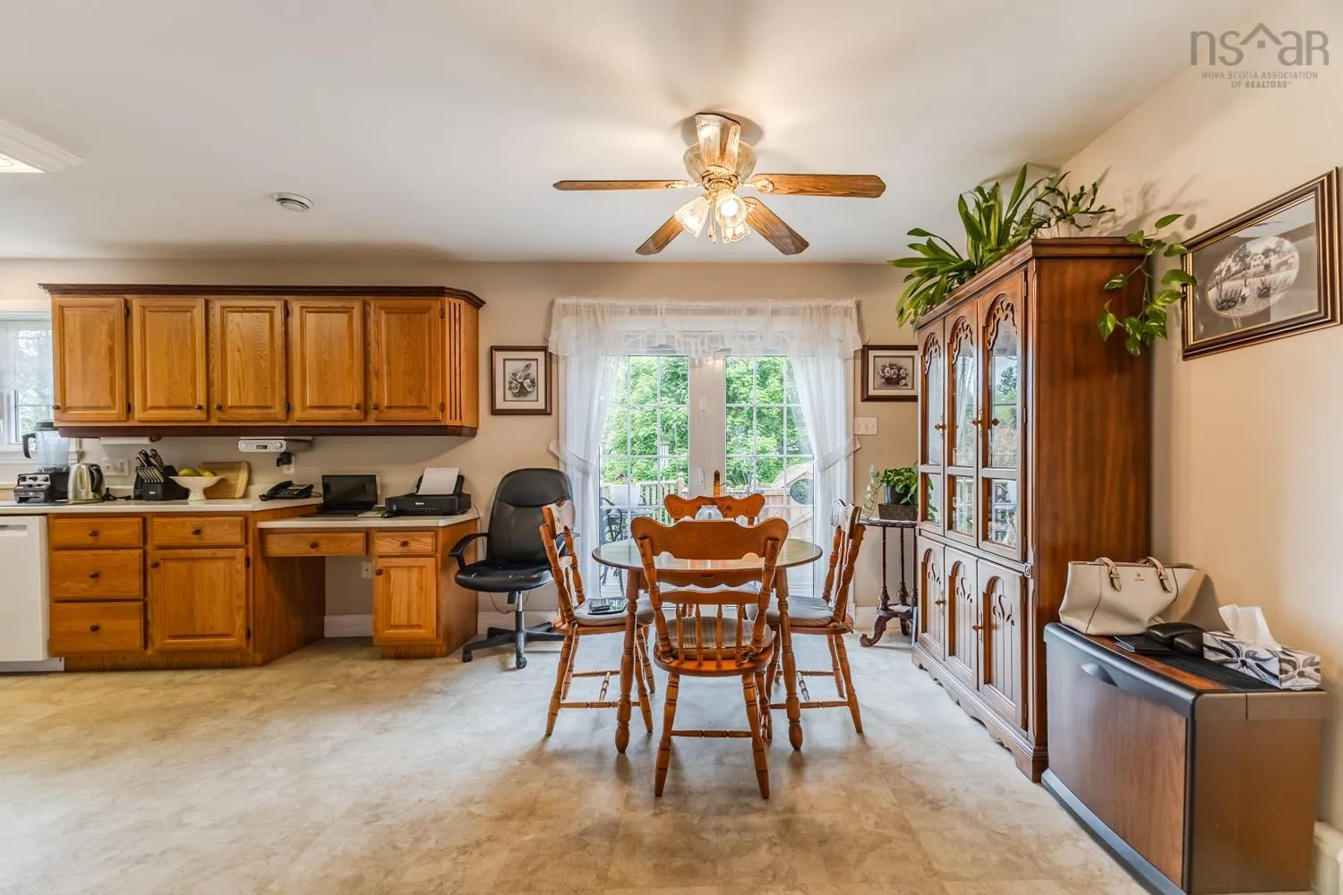 157 Parkwood, Truro Heights, NS B6L 1M1, 3 Bedrooms Bedrooms, ,3 BathroomsBathrooms,Residential,For Sale,Parkwood,202521575