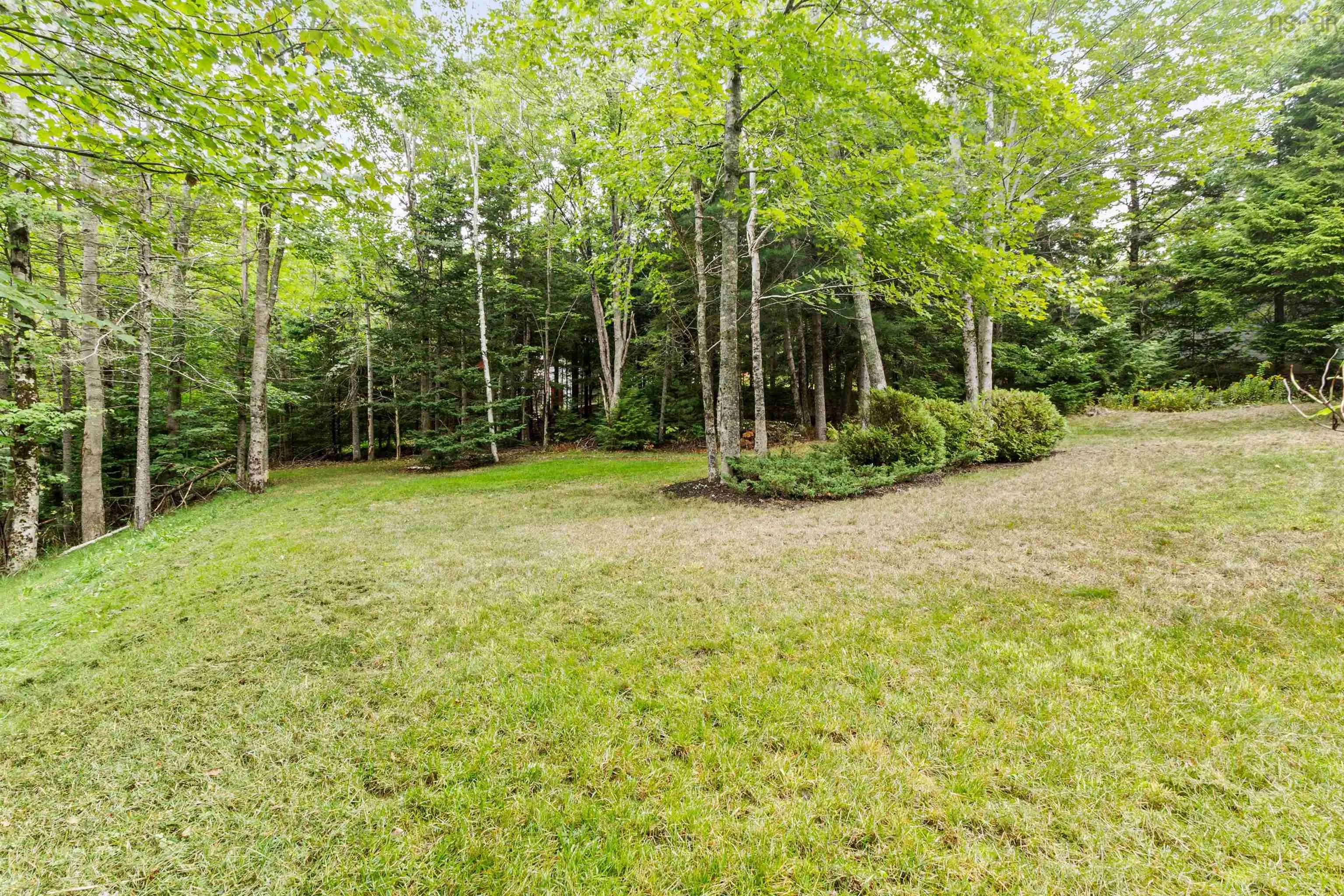 2 Ainsley Court, Fall River, NS B2T 1E7, 3 Bedrooms Bedrooms, ,3 BathroomsBathrooms,Residential,For Sale,Ainsley,202523256