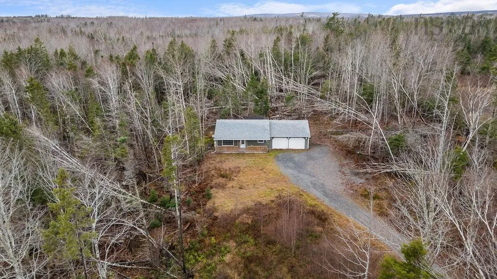 873 Loch Broom Loop Road, Loch Broom, NS B0K 2A0, 2 Bedrooms Bedrooms, ,1 BathroomBathrooms,Residential,For Sale,Loch Broom Loop,202515047