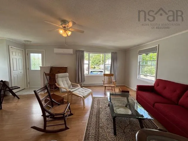 37 Belmont Drive, Bridgewater, NS B4V 4E6, 3 Bedrooms Bedrooms, ,2 BathroomsBathrooms,Residential,For Sale,Belmont,202518358