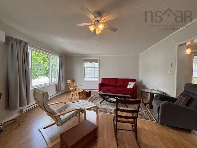 37 Belmont Drive, Bridgewater, NS B4V 4E6, 3 Bedrooms Bedrooms, ,2 BathroomsBathrooms,Residential,For Sale,Belmont,202518358