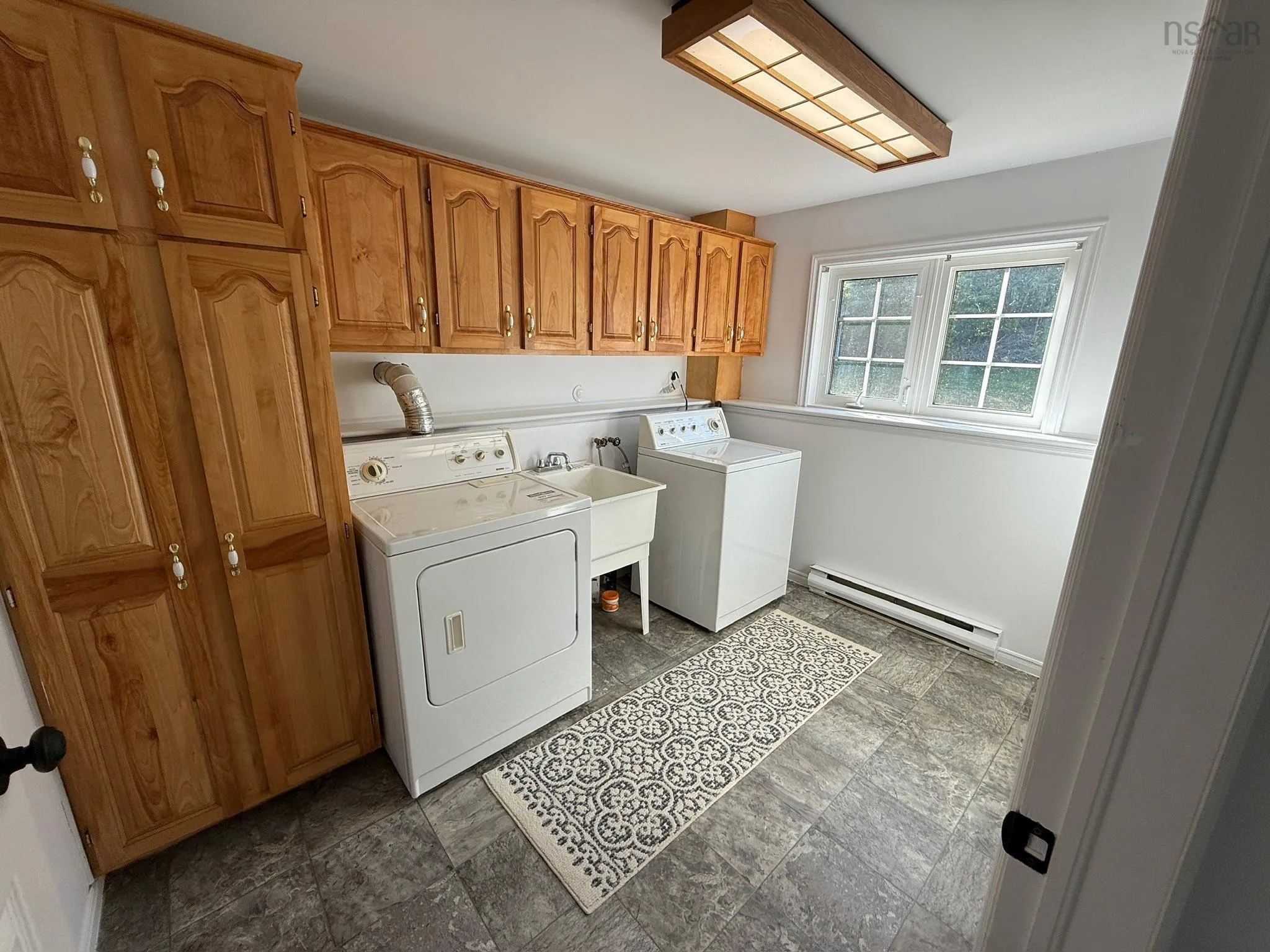 22 Oakland Drive, Howie Centre, NS B1L 1H1, 3 Bedrooms Bedrooms, ,2 BathroomsBathrooms,Residential,For Sale,Oakland,202522000