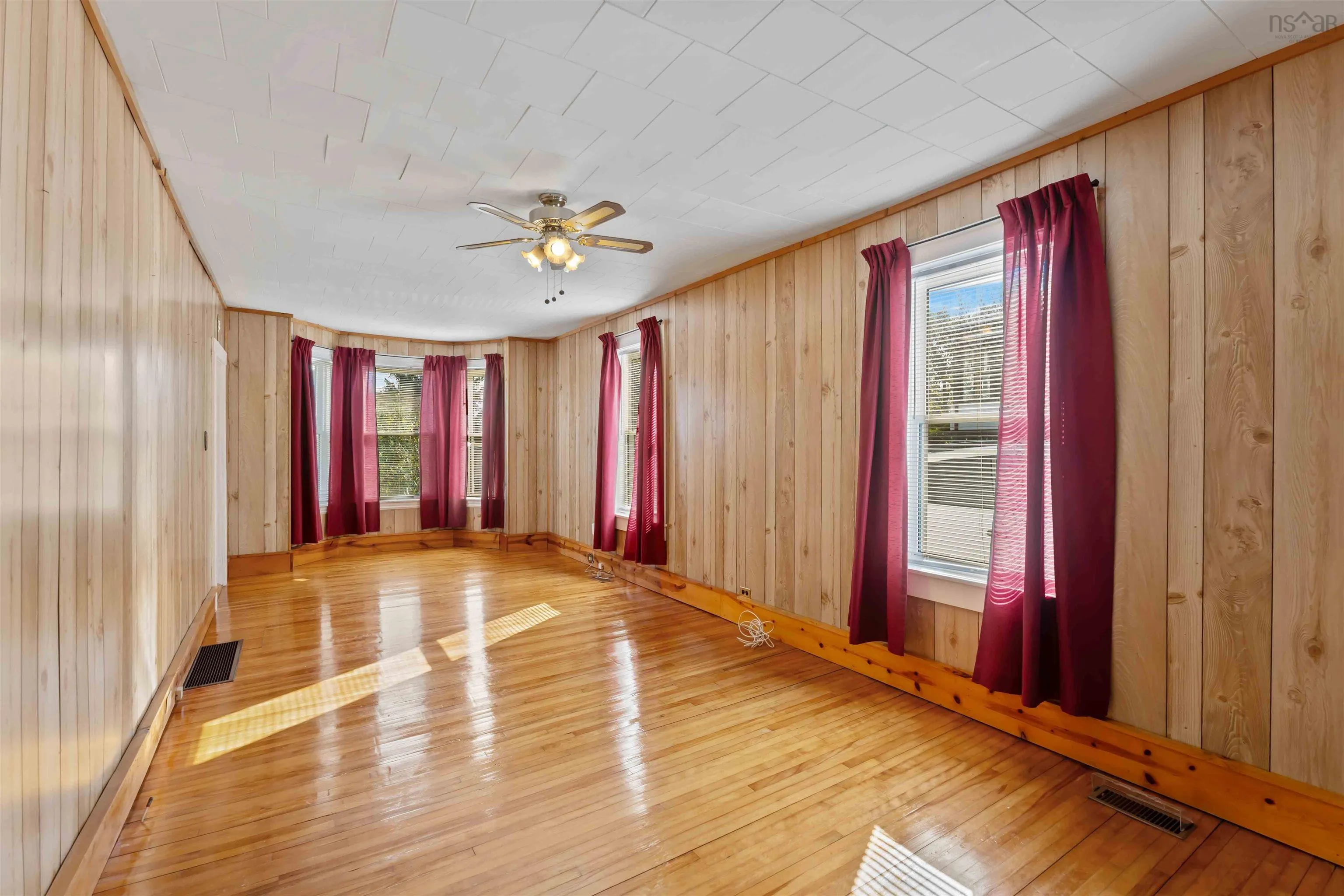 191 Second Avenue, Digby, NS B0V 1A0, 4 Bedrooms Bedrooms, ,1 BathroomBathrooms,Residential,For Sale,Second,202525614