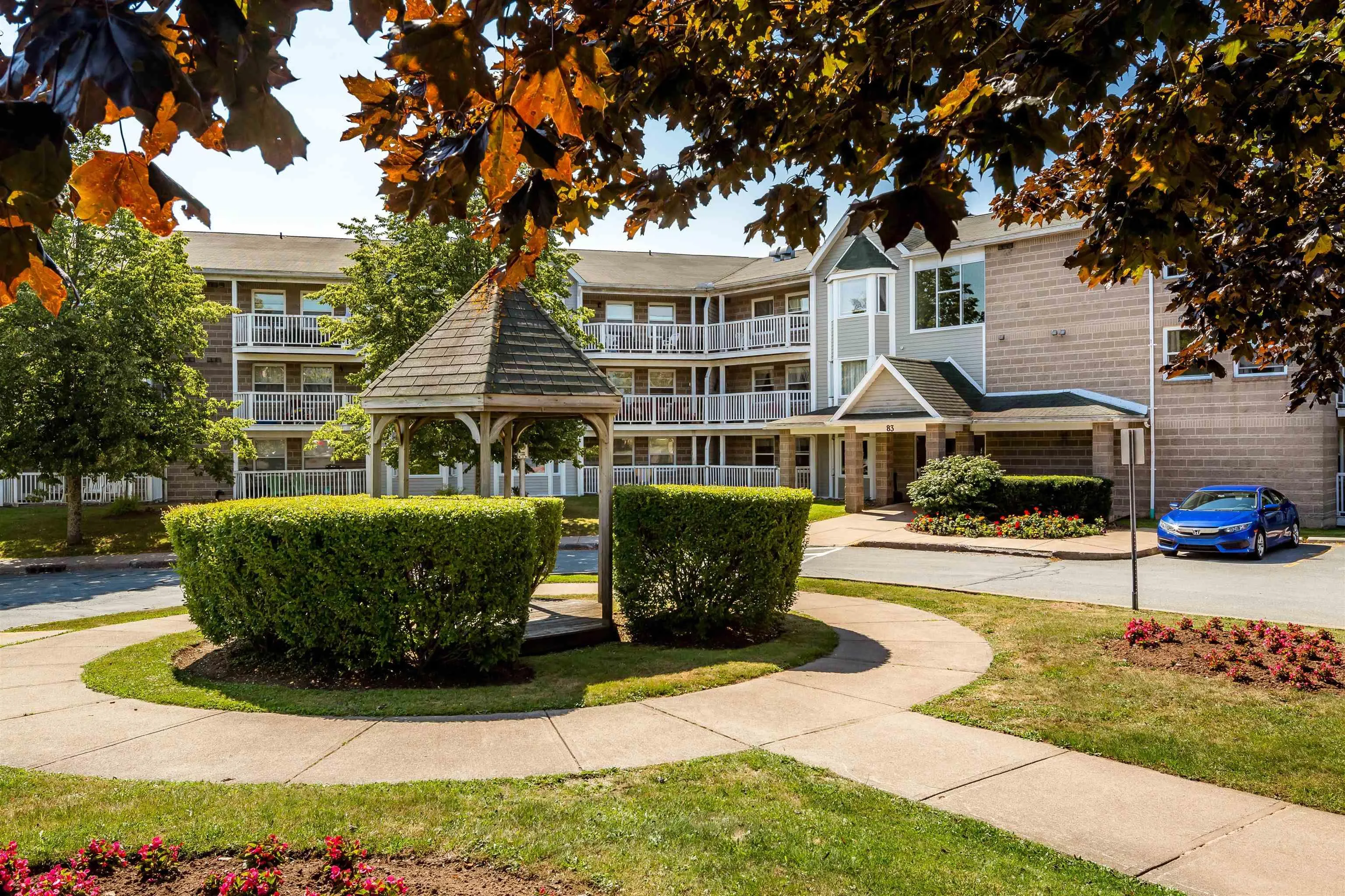201-83 Kearney Lake Road, Halifax, NS B3M 4E6, 2 Bedrooms Bedrooms, ,1 BathroomBathrooms,Residential,For Sale,Kearney Lake,202518936