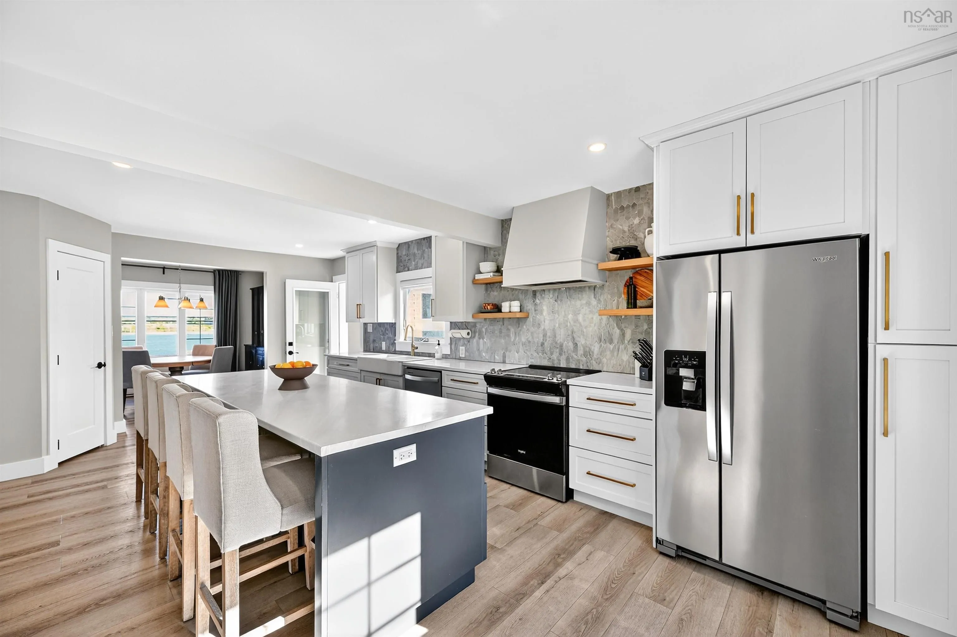 781 Westmount Road, Sydney, NS B1R 1B9, 4 Bedrooms Bedrooms, ,4 BathroomsBathrooms,Residential,For Sale,Westmount,202525422