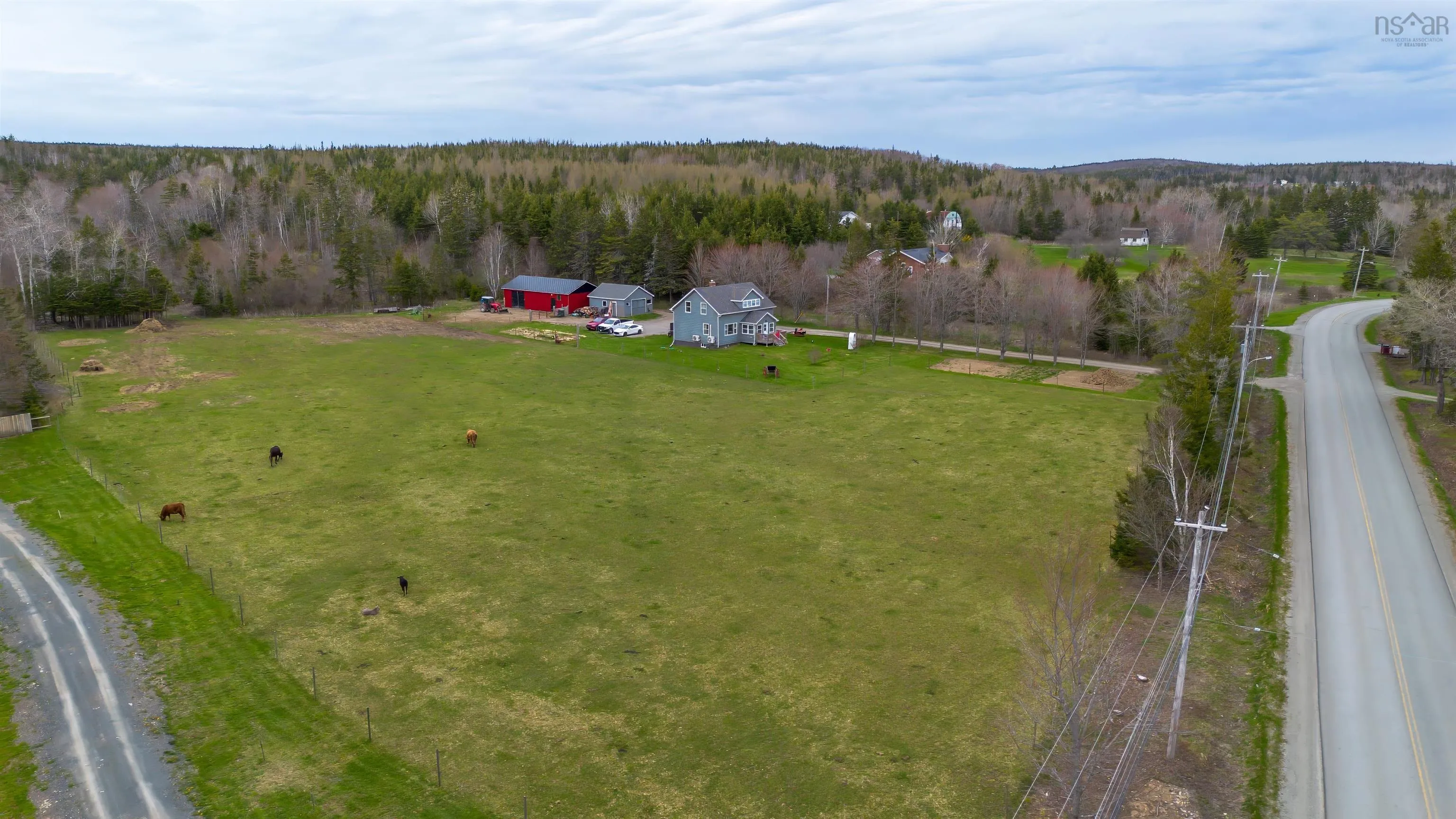 2792 Grand Mira North Road, Marion Bridge, NS B1K 1B1, 5 Bedrooms Bedrooms, ,2 BathroomsBathrooms,Residential,For Sale,Grand Mira North,202519925