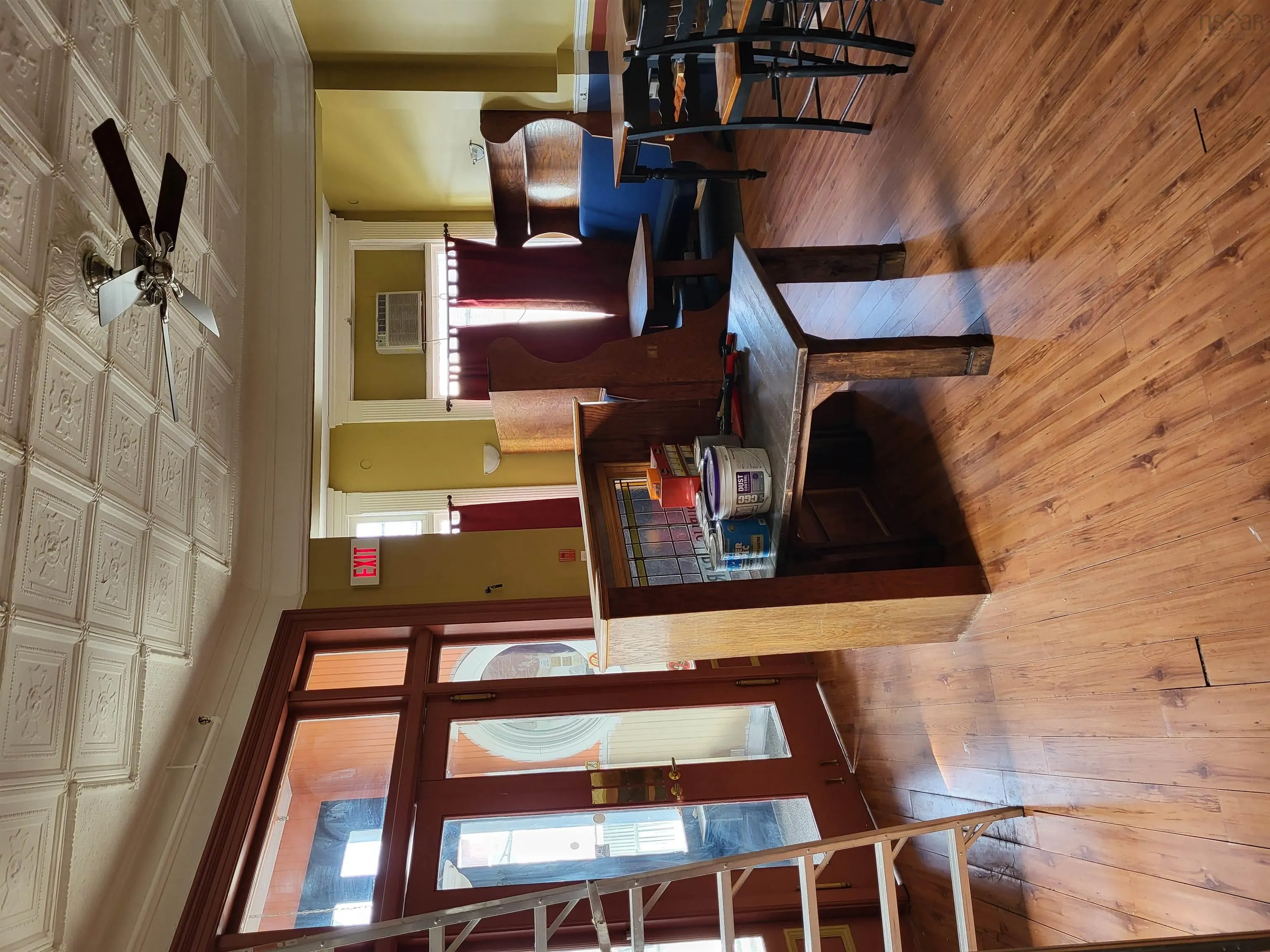 149 Main Street, Liverpool Ns B0t 1k0, ,Commercial Sale,For Sale,Main,202405989