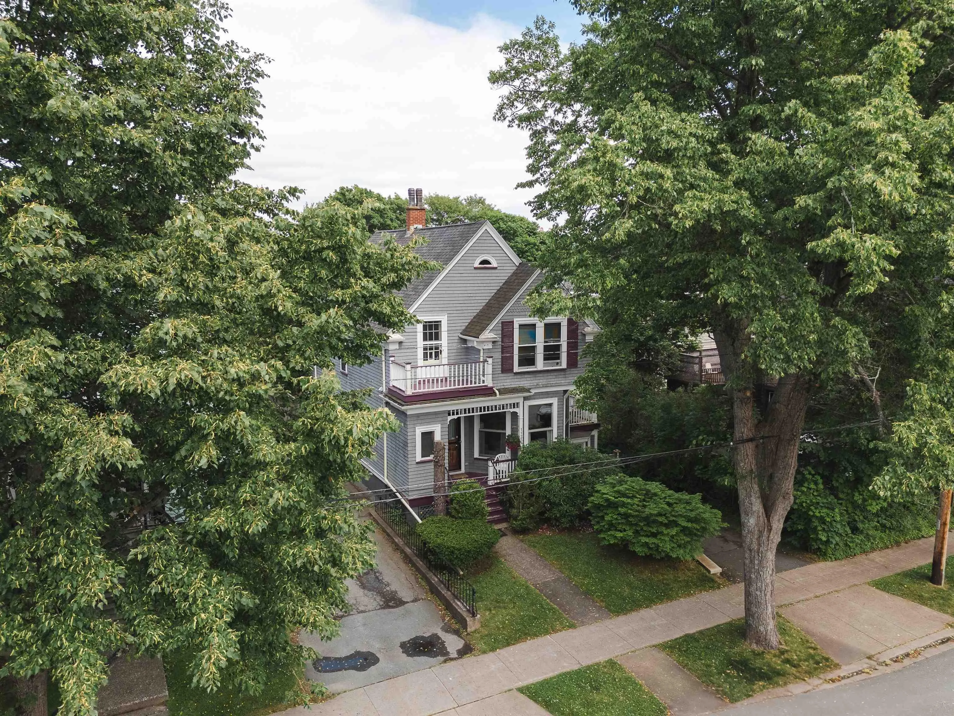 1123/1121 Cartaret Street, Halifax, NS B3H 3P2, 4 Bedrooms Bedrooms, ,3 BathroomsBathrooms,Residential,For Sale,Cartaret,202521329