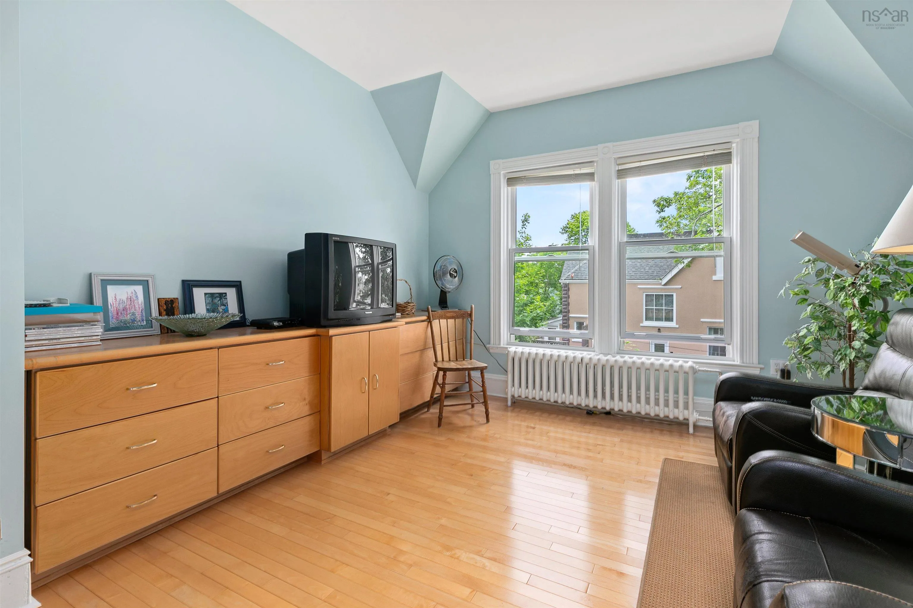 1123/1121 Cartaret Street, Halifax, NS B3H 3P2, 4 Bedrooms Bedrooms, ,3 BathroomsBathrooms,Residential,For Sale,Cartaret,202521329