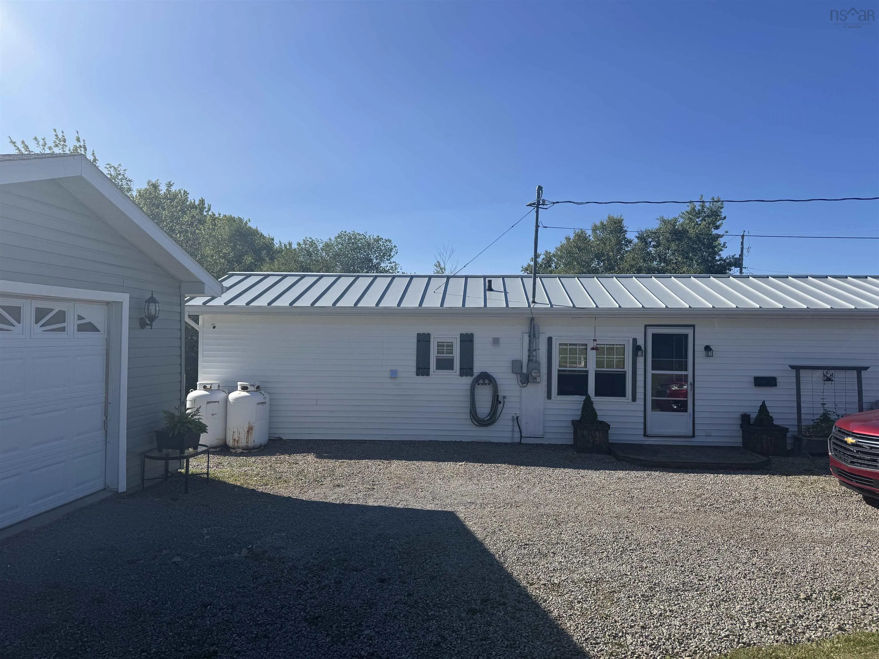 4 Bushells Lane, North Sydney, NS B2A 3L6, 2 Bedrooms Bedrooms, ,1 BathroomBathrooms,Residential,For Sale,Bushells,202521110