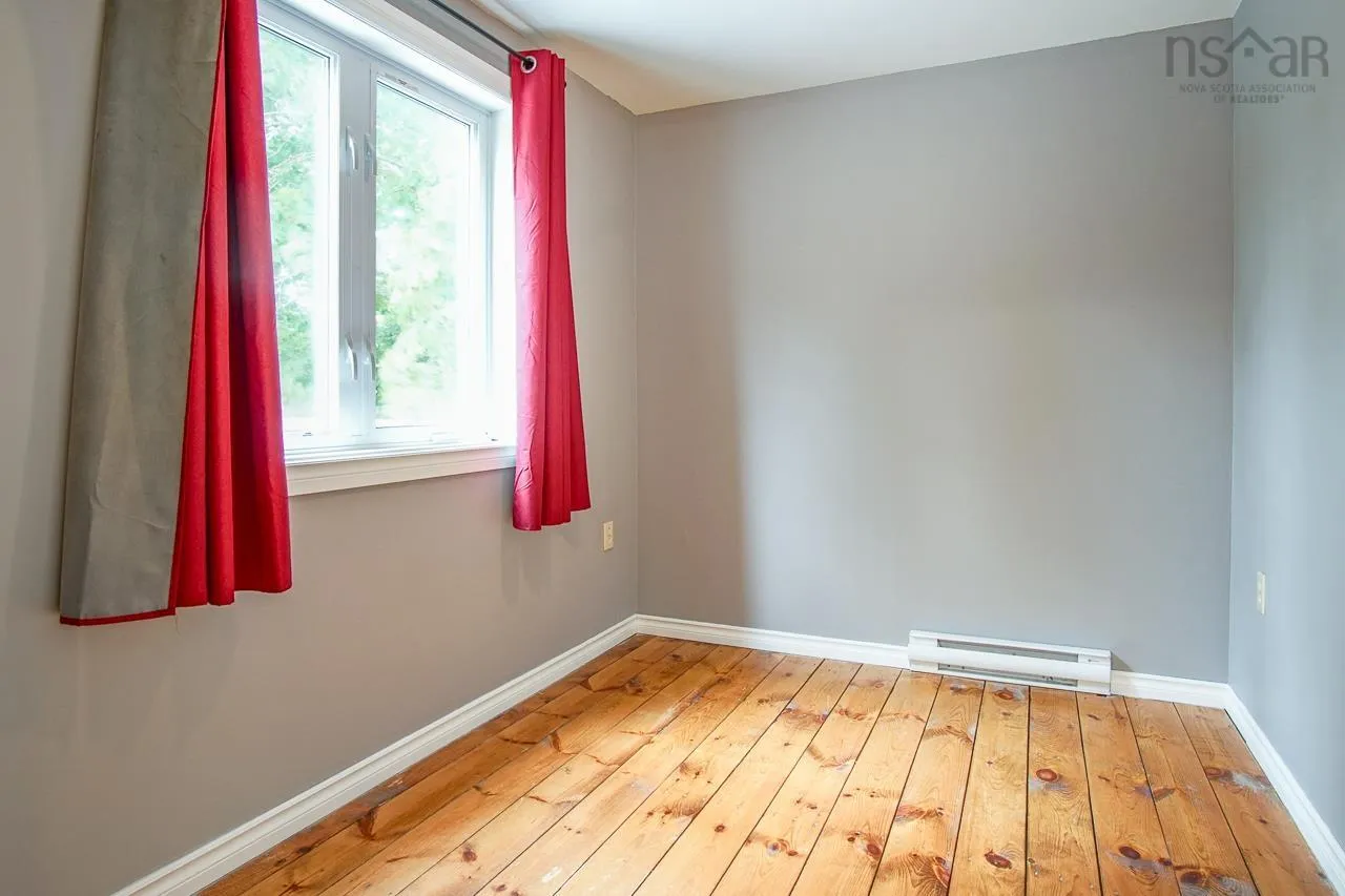 17 Pleasant Street, Kingsport, NS B0P 1H0, 3 Bedrooms Bedrooms, ,2 BathroomsBathrooms,Residential,For Sale,Pleasant,202521676