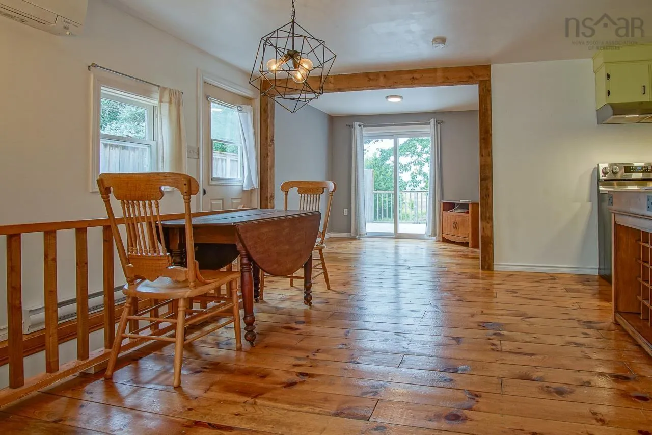 17 Pleasant Street, Kingsport, NS B0P 1H0, 3 Bedrooms Bedrooms, ,2 BathroomsBathrooms,Residential,For Sale,Pleasant,202521676