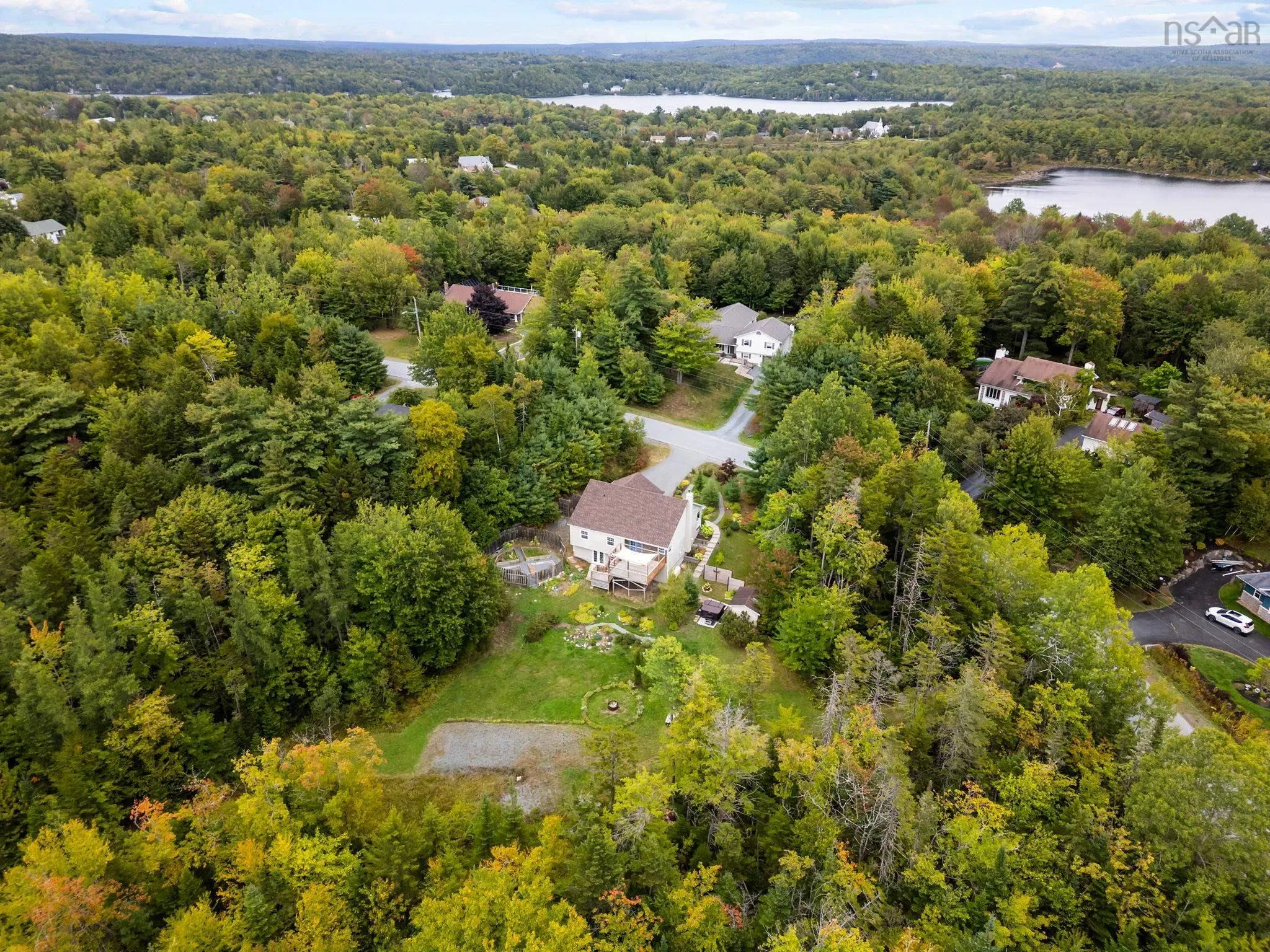 24 Carriage Road, Windsor Junction, NS B2T 1G3, 3 Bedrooms Bedrooms, ,2 BathroomsBathrooms,Residential,For Sale,Carriage,202523941