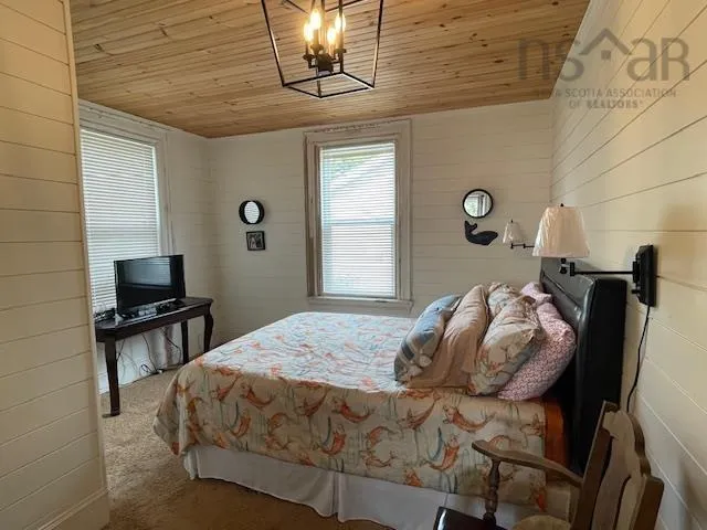 53 William Street, Yarmouth, NS B5A 1Y4, 4 Bedrooms Bedrooms, ,2 BathroomsBathrooms,Residential,For Sale,William,202522939