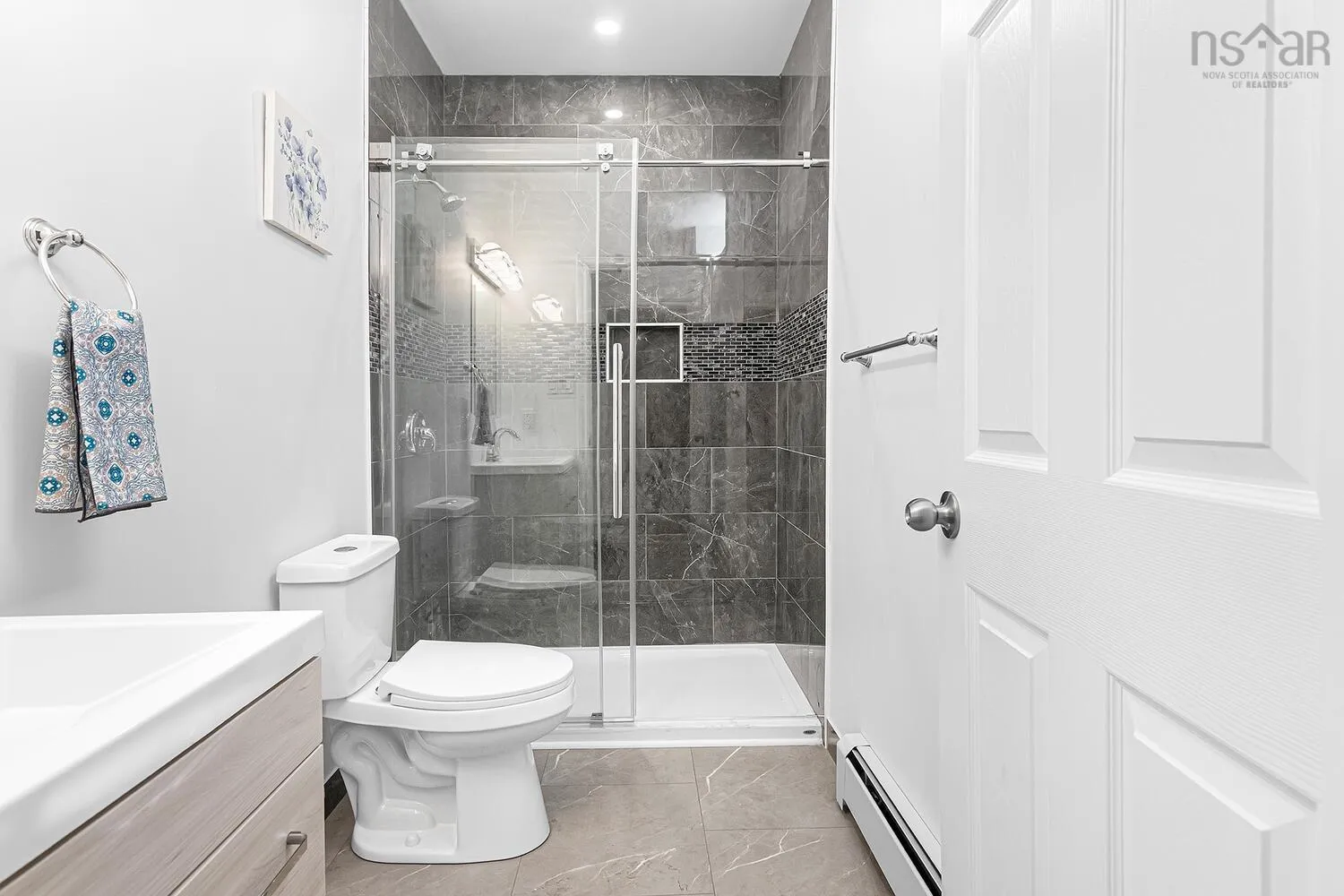 15 Essex Lane, Halifax, NS B3S 1E3, 4 Bedrooms Bedrooms, ,4 BathroomsBathrooms,Residential,For Sale,Essex,202519508