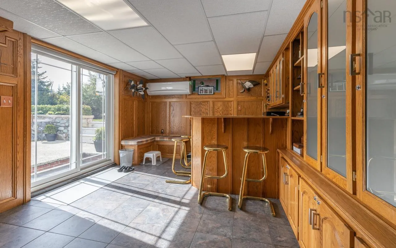 89 Pond Road, Lower West Pubnico, NS B0W 2C0, 4 Bedrooms Bedrooms, ,2 BathroomsBathrooms,Residential,For Sale,Pond,202519253