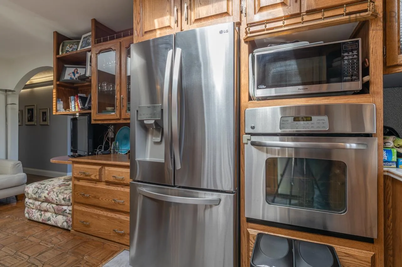 89 Pond Road, Lower West Pubnico, NS B0W 2C0, 4 Bedrooms Bedrooms, ,2 BathroomsBathrooms,Residential,For Sale,Pond,202519253
