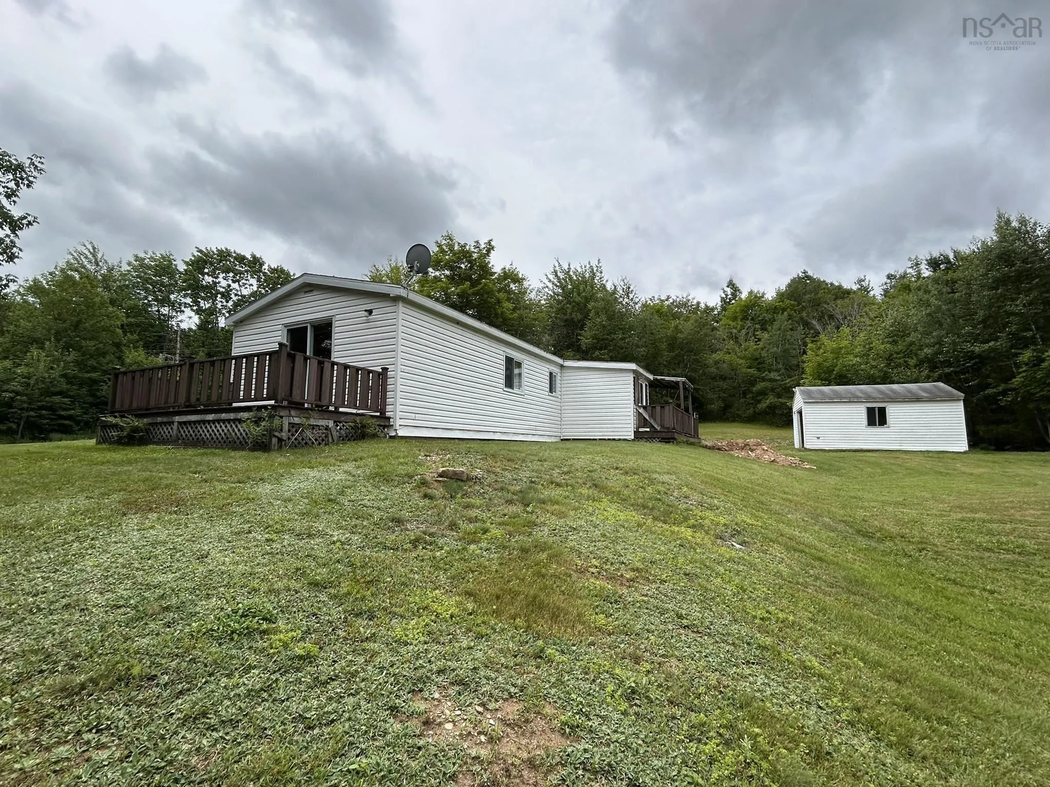 1079 Welch Branch, Forest Hill, NS B4P 2R1, 2 Bedrooms Bedrooms, ,1 BathroomBathrooms,Residential,For Sale,Welch,202518352