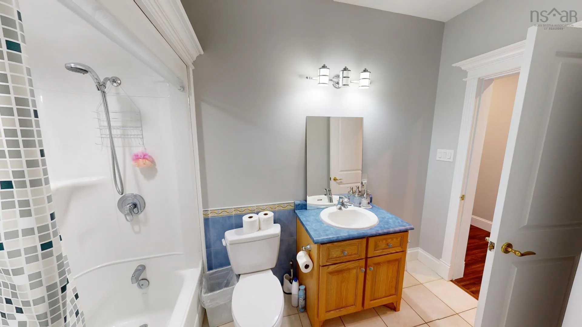 81 Saskatoon Drive, Halifax Ns B3m 3h8, 5 Bedrooms Bedrooms, ,4 BathroomsBathrooms,Residential,For Sale,Saskatoon Drive,202424574