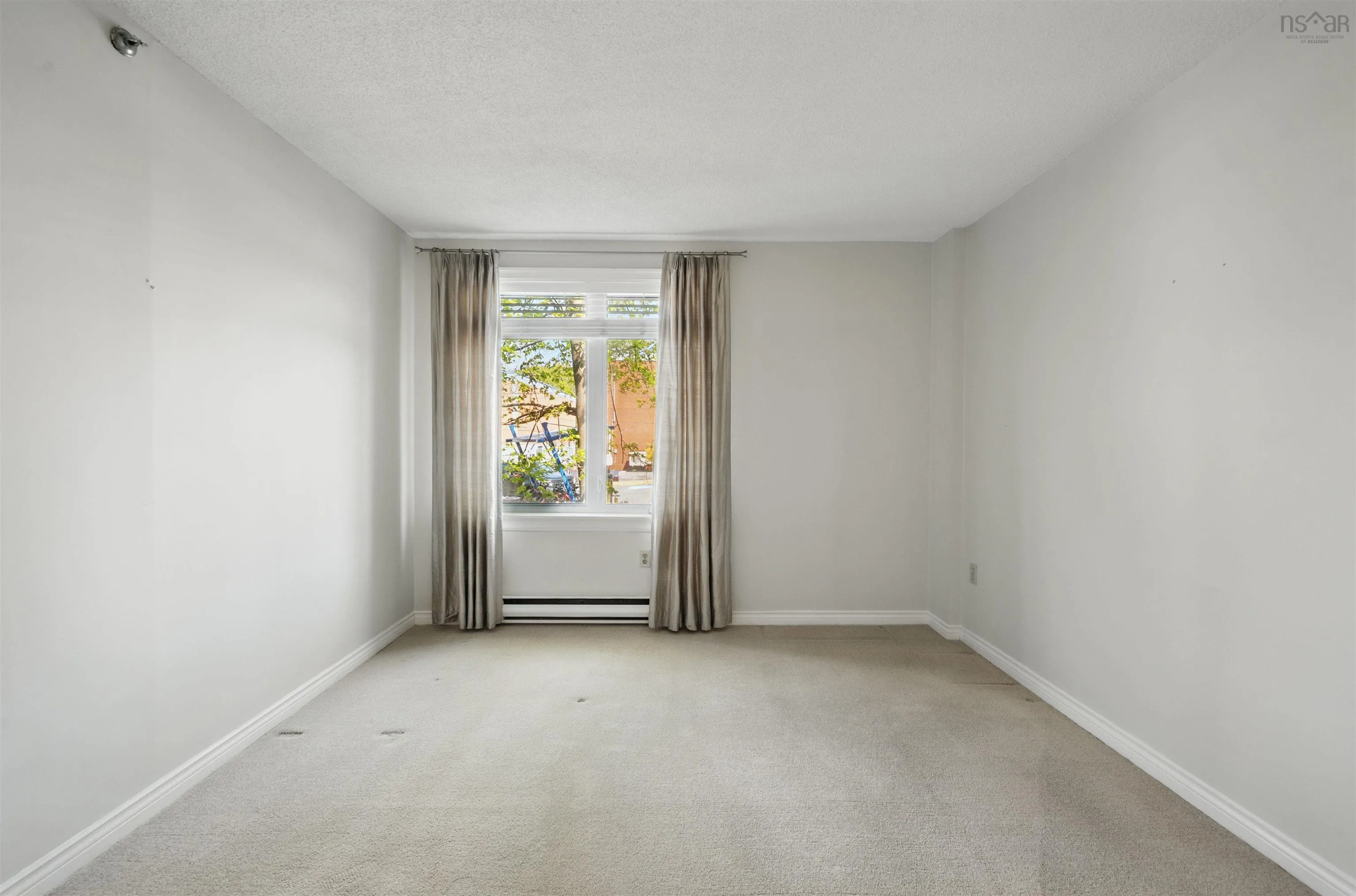 112-1350 Oxford Street, Halifax Peninsula Ns B3h 3y8, 2 Bedrooms Bedrooms, ,2 BathroomsBathrooms,Residential,For Sale,Oxford,202507002