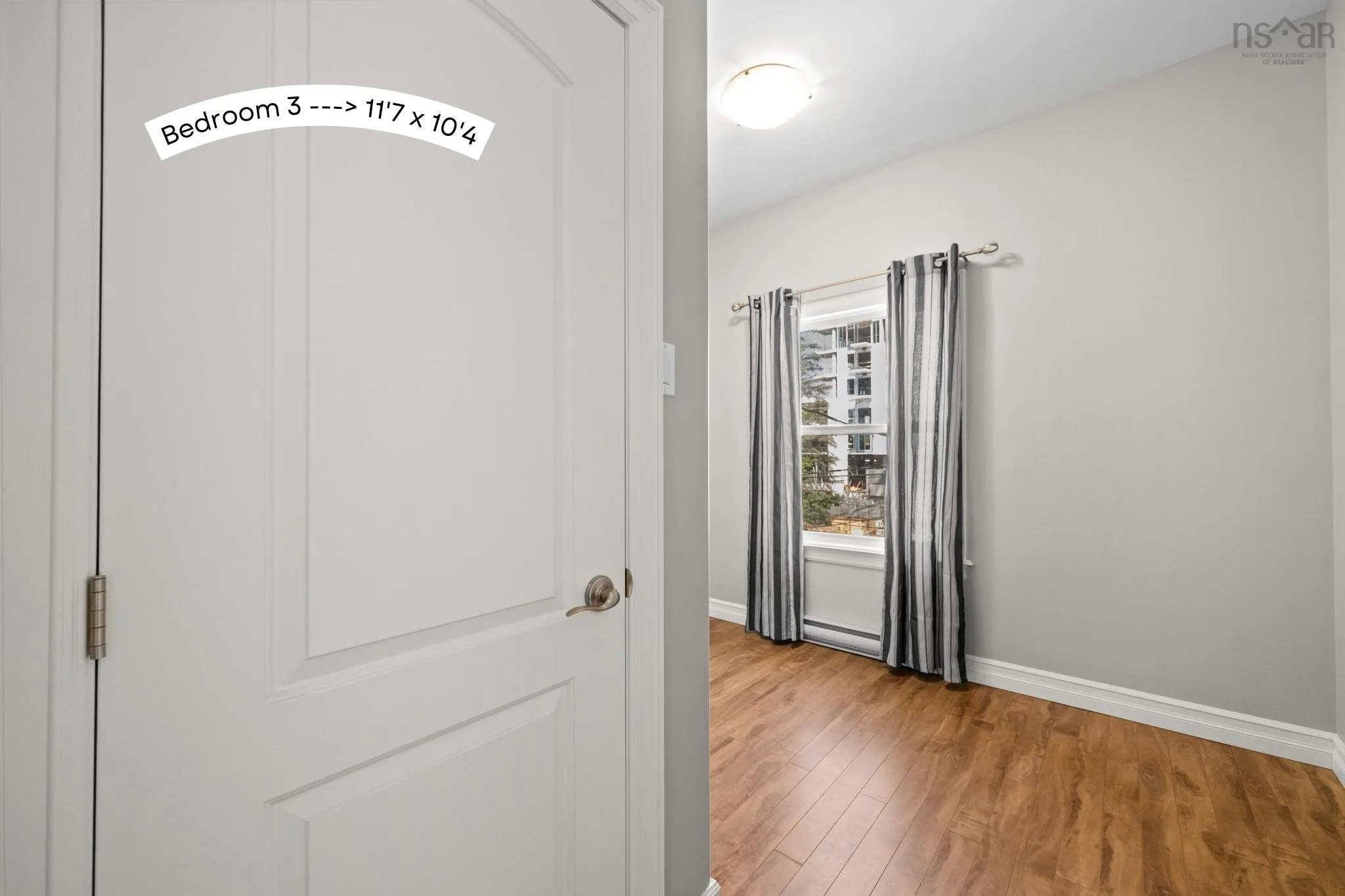 6354 Pepperell Street, Halifax, NS B3H 2P4, 6 Bedrooms Bedrooms, ,2 BathroomsBathrooms,Residential,For Sale,Pepperell,202523697