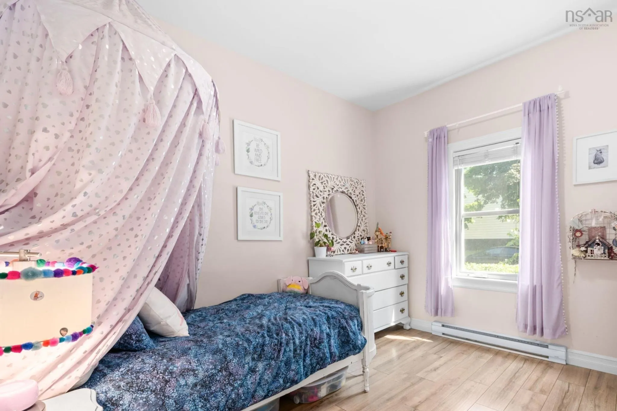 6354 Pepperell Street, Halifax, NS B3H 2P4, 6 Bedrooms Bedrooms, ,2 BathroomsBathrooms,Residential,For Sale,Pepperell,202523697