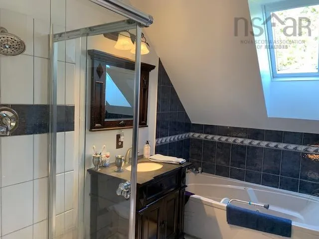39 Davis Drive, Port Hastings, NS B9A 1R2, 4 Bedrooms Bedrooms, ,5 BathroomsBathrooms,Residential,For Sale,Davis,202517783