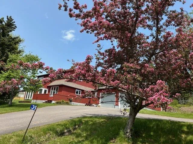 39 Davis Drive, Port Hastings, NS B9A 1R2, 4 Bedrooms Bedrooms, ,5 BathroomsBathrooms,Residential,For Sale,Davis,202517783