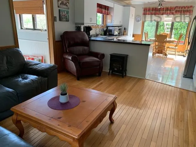 39 Davis Drive, Port Hastings, NS B9A 1R2, 4 Bedrooms Bedrooms, ,5 BathroomsBathrooms,Residential,For Sale,Davis,202517783