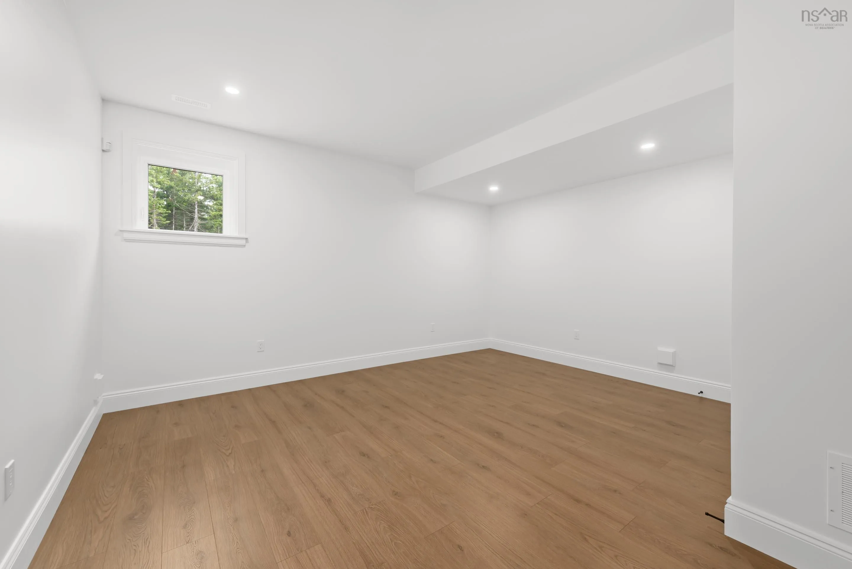68 Element Court, Bedford, NS B4B 2K3, 5 Bedrooms Bedrooms, ,3 BathroomsBathrooms,Residential,For Sale,Element,202517777