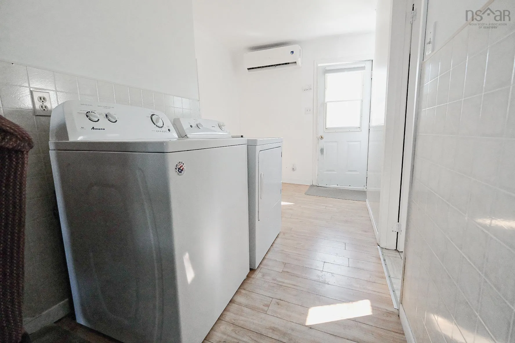 3094 East Avenue, New Waterford Ns B1h 1s1, 1 Bedroom Bedrooms, ,1 BathroomBathrooms,Residential,For Sale,East,202510146