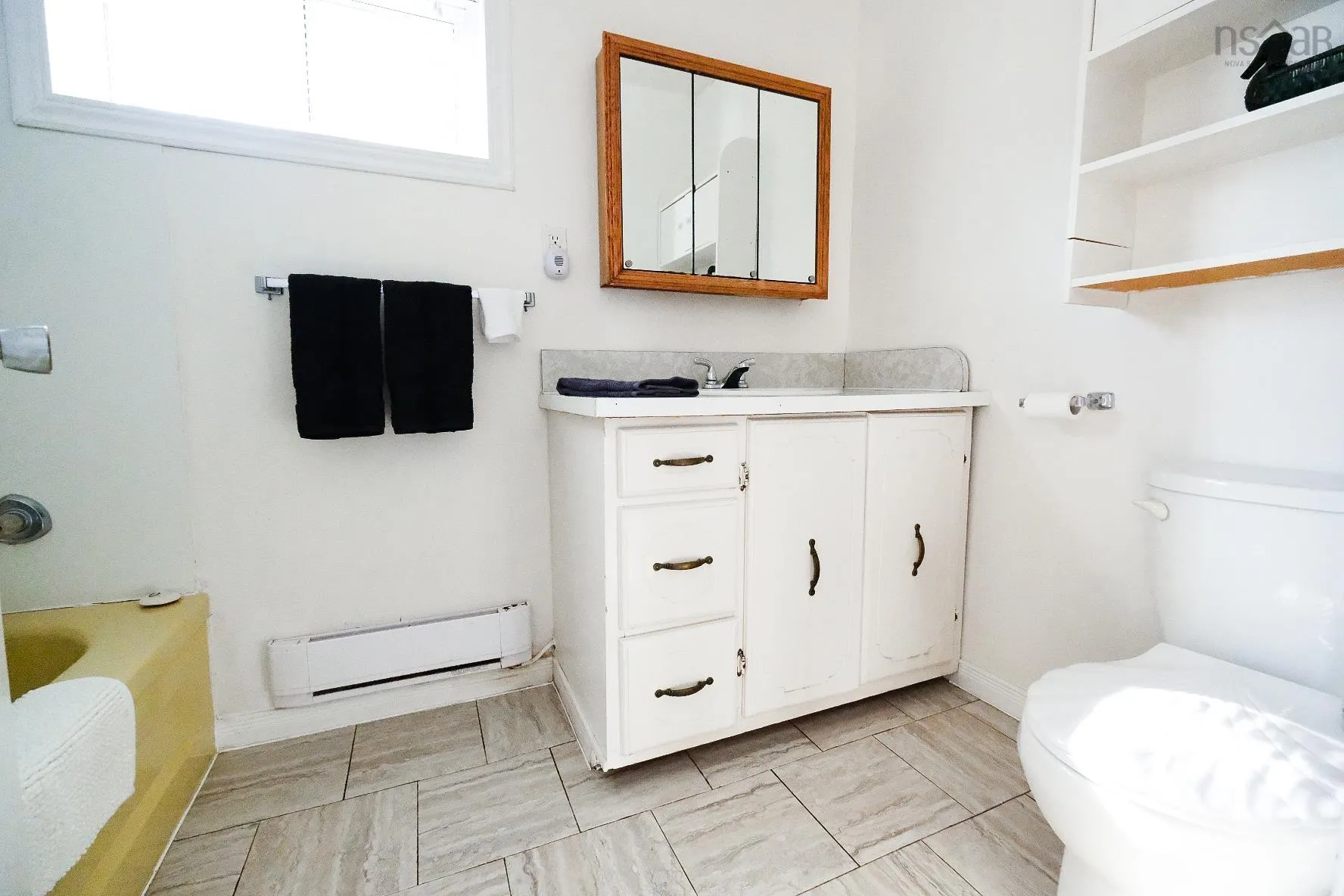 3094 East Avenue, New Waterford Ns B1h 1s1, 1 Bedroom Bedrooms, ,1 BathroomBathrooms,Residential,For Sale,East,202510146