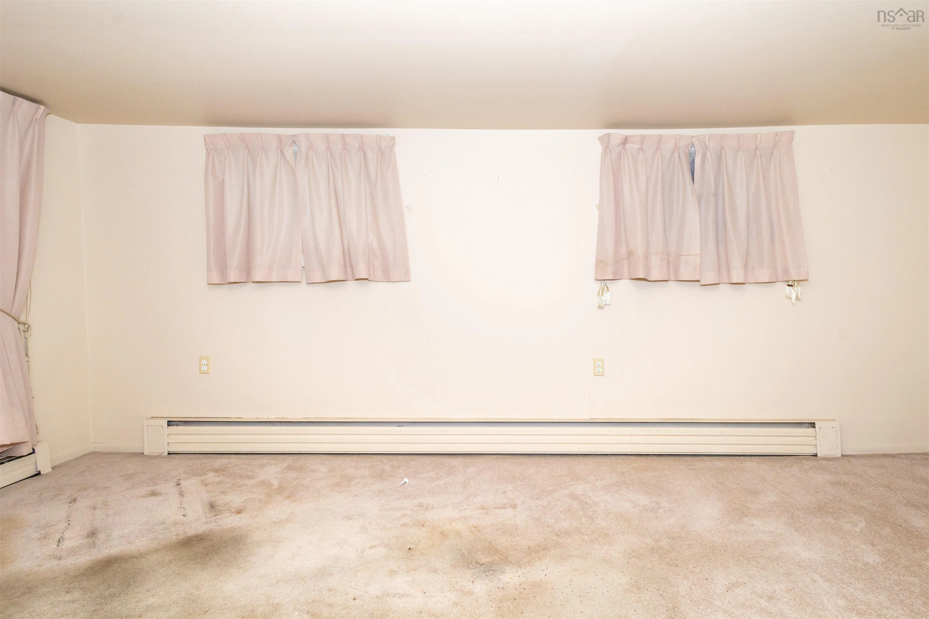 1373 Victoria Road, Sydney, NS B1N 2W9, 3 Bedrooms Bedrooms, ,1 BathroomBathrooms,Residential,For Sale,Victoria,202518166