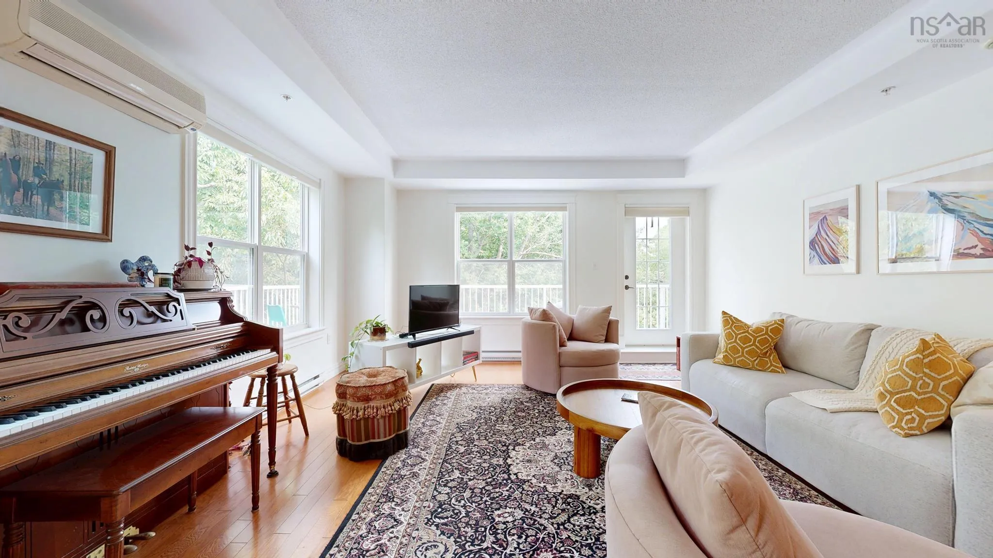 308-476 Main Street, Mahone Bay, NS B0J 2E0, 2 Bedrooms Bedrooms, ,2 BathroomsBathrooms,Residential,For Sale,Main,202519936