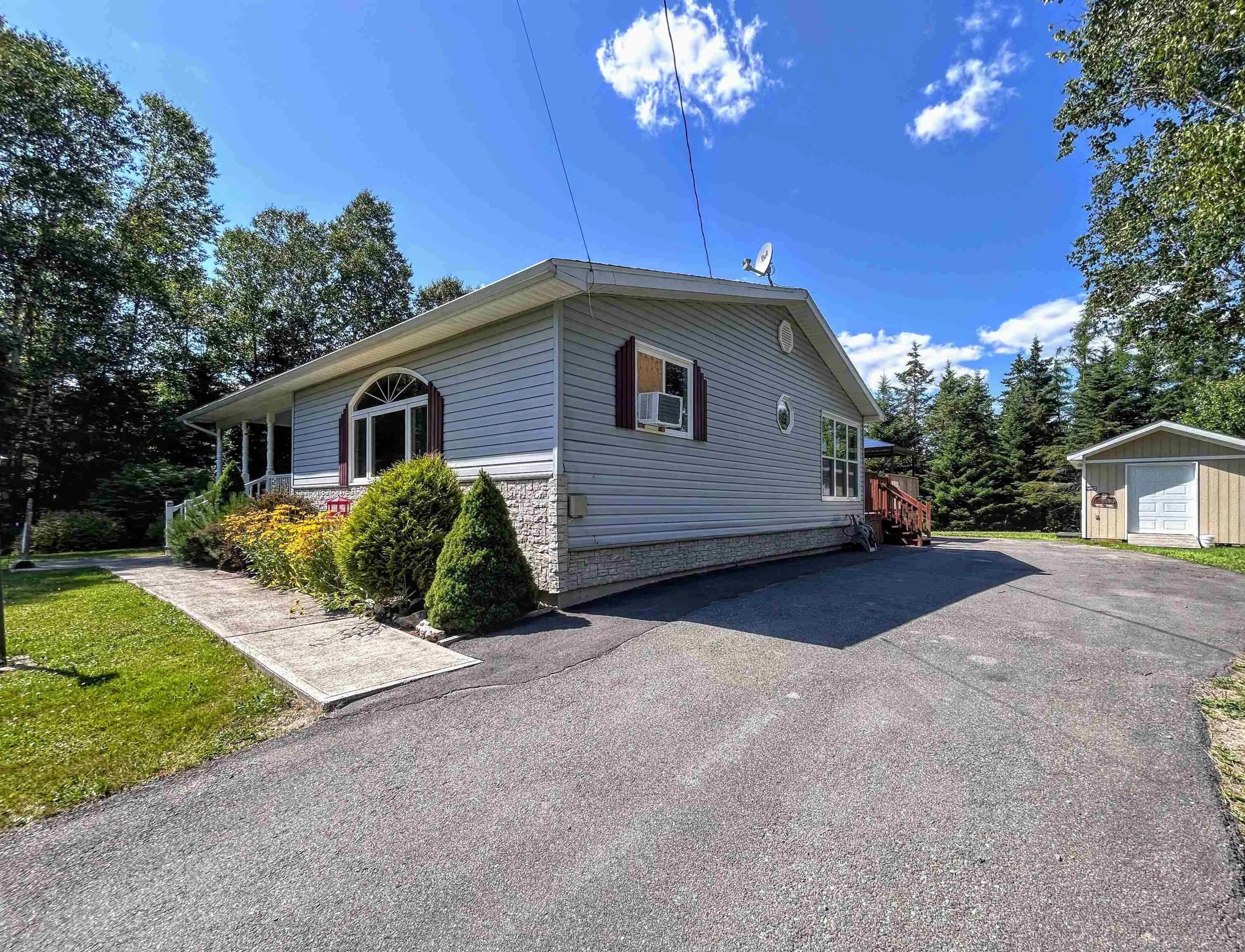 63 Highway 211, Stillwater Ns B0j 3c0, 3 Bedrooms Bedrooms, ,1 BathroomBathrooms,Residential,For Sale,Highway 211,202506465