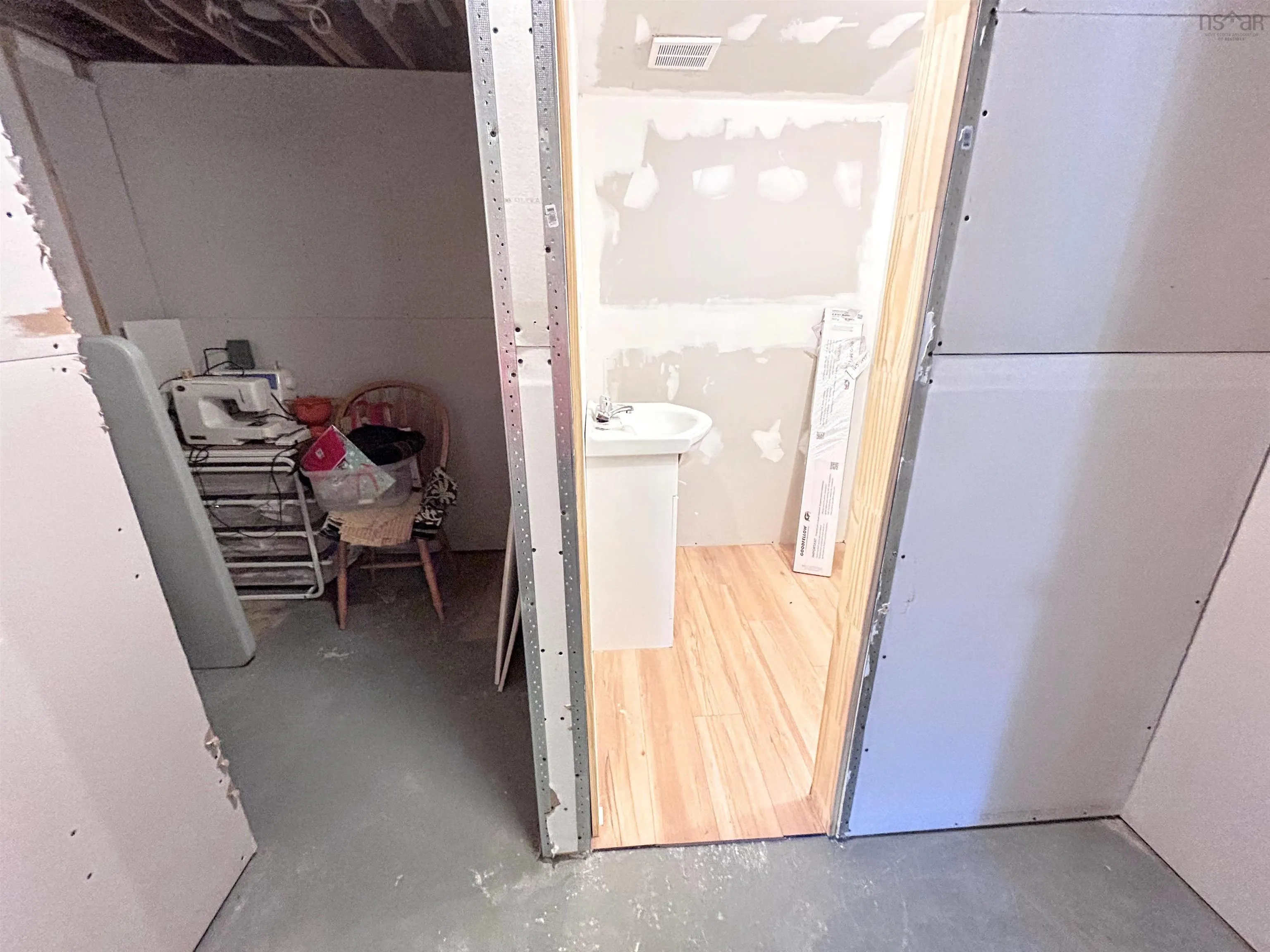 63 Highway 211, Stillwater Ns B0j 3c0, 3 Bedrooms Bedrooms, ,1 BathroomBathrooms,Residential,For Sale,Highway 211,202506465