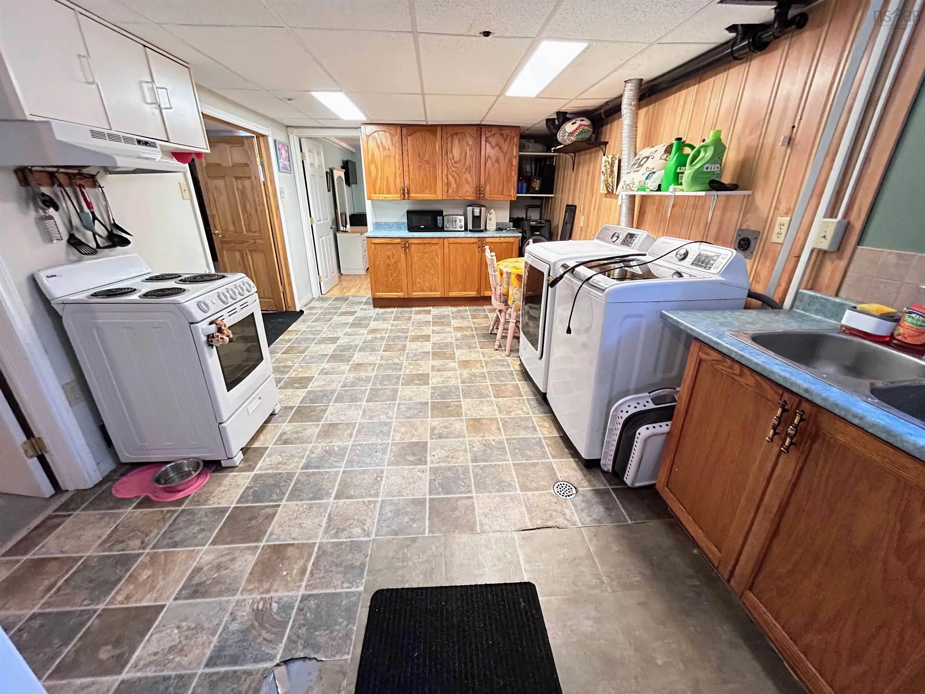 63 Highway 211, Stillwater Ns B0j 3c0, 3 Bedrooms Bedrooms, ,1 BathroomBathrooms,Residential,For Sale,Highway 211,202506465
