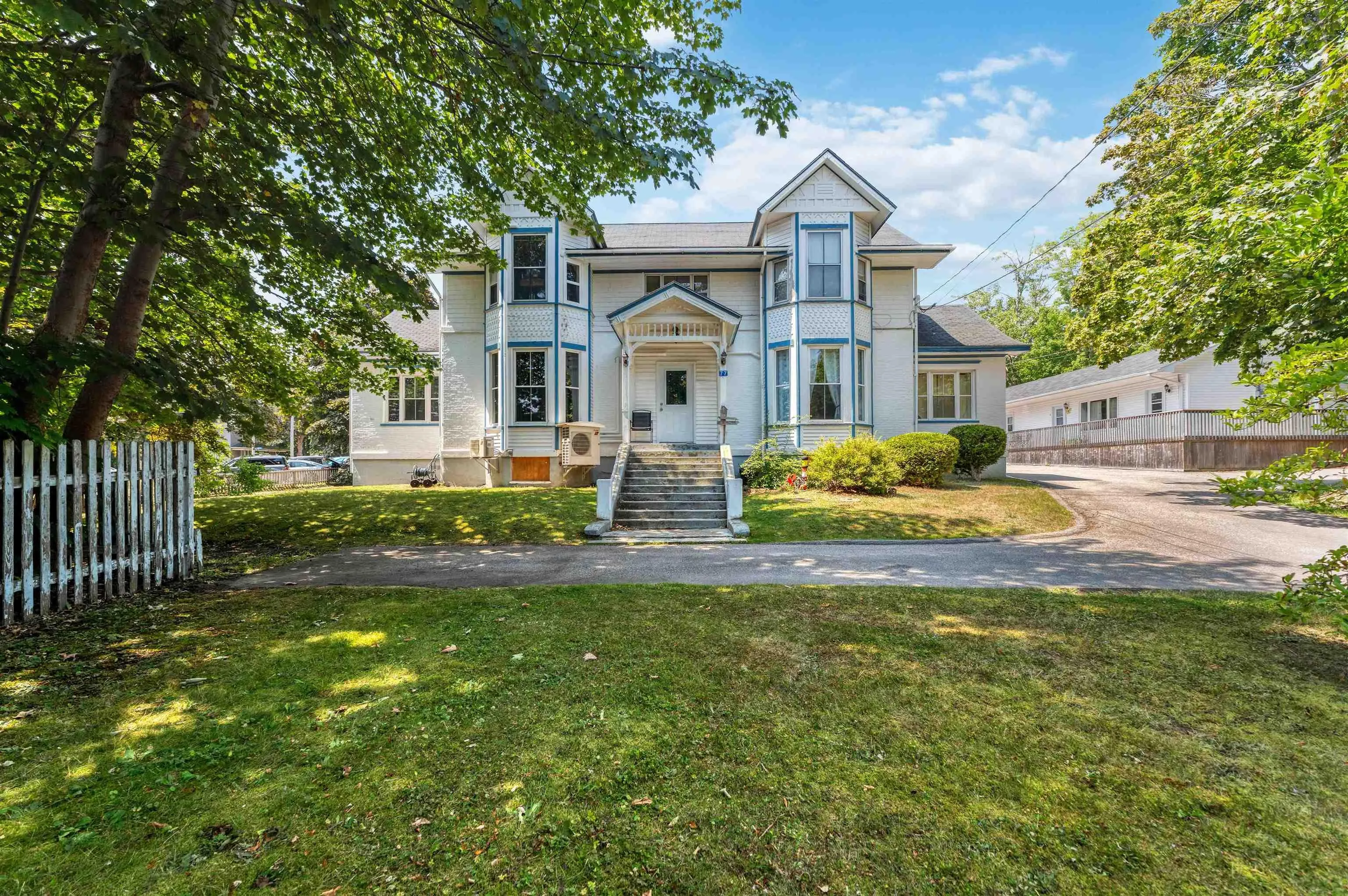 78 Second Avenue, Digby, NS B0V 1A0, 7 Bedrooms Bedrooms, ,Residential Income,For Sale,Second,202521037